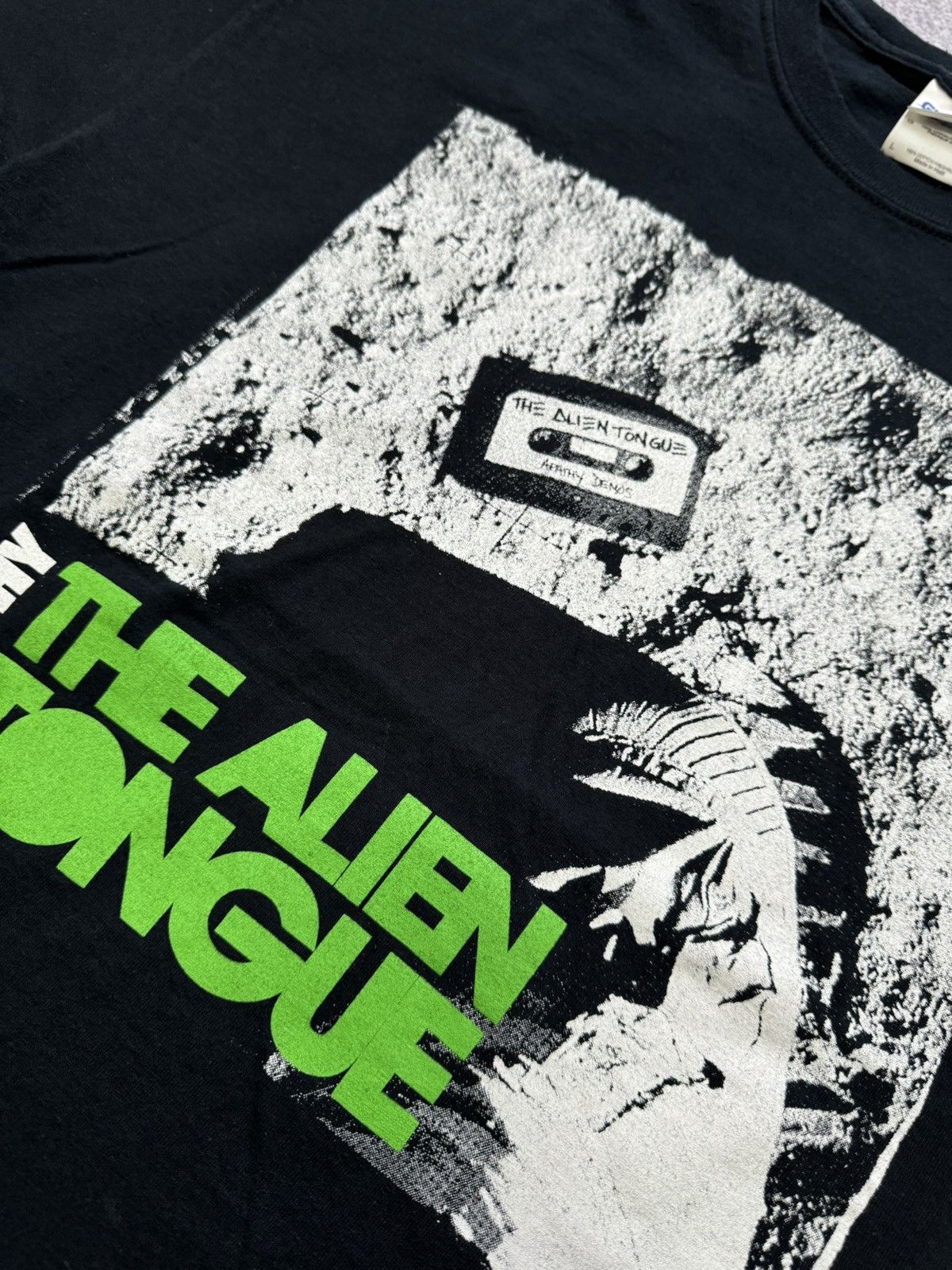 Band Tees × Rap Tees × Vintage Vintage Apathy American Rapper Band Album Alien Tongue Shirt Size US L / EU 52-54 / 3 - 8 Thumbnail