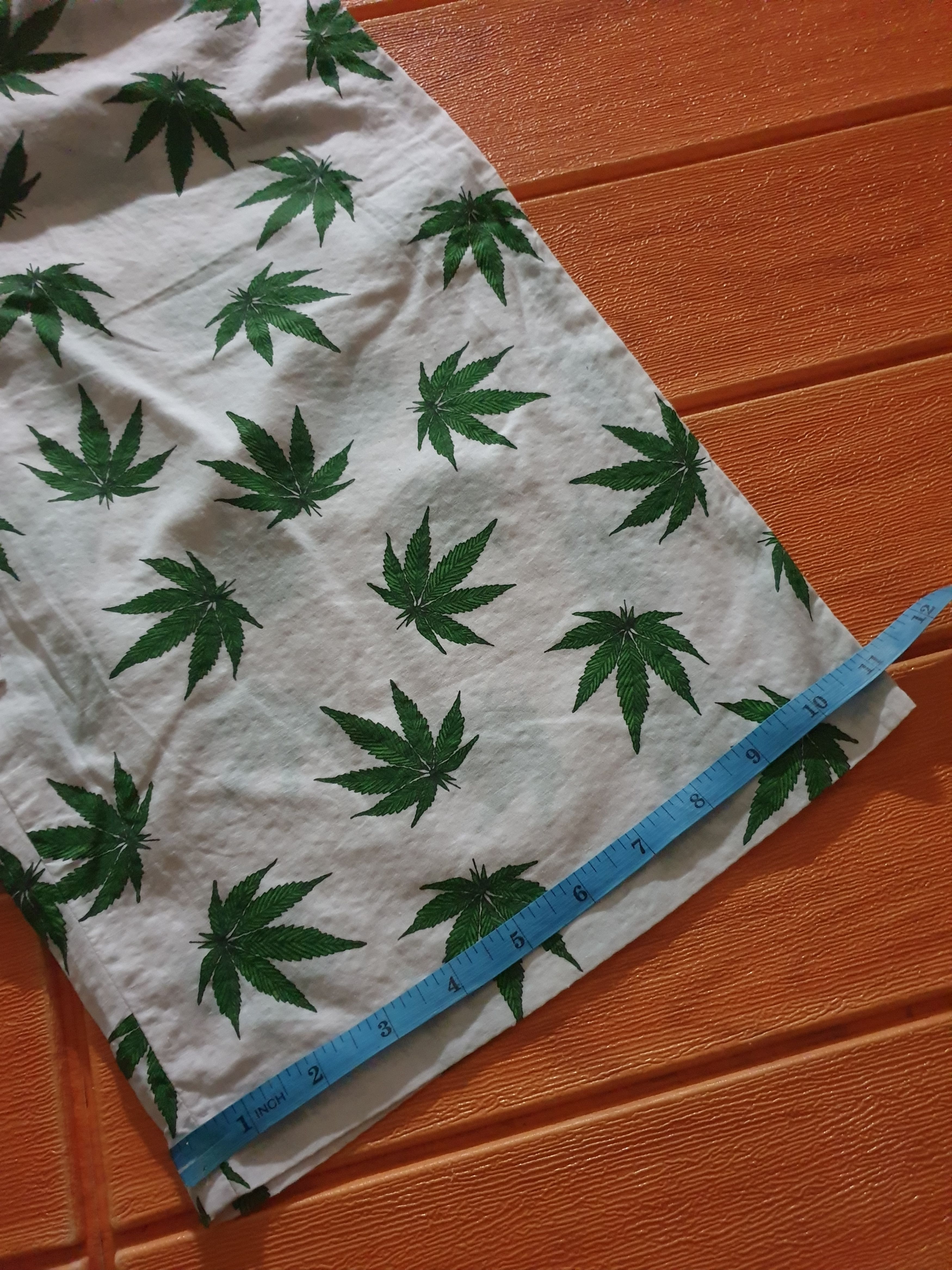 Japanese Brand Marijuana leaf short pant Size US 30 / EU 46 - 6 Thumbnail