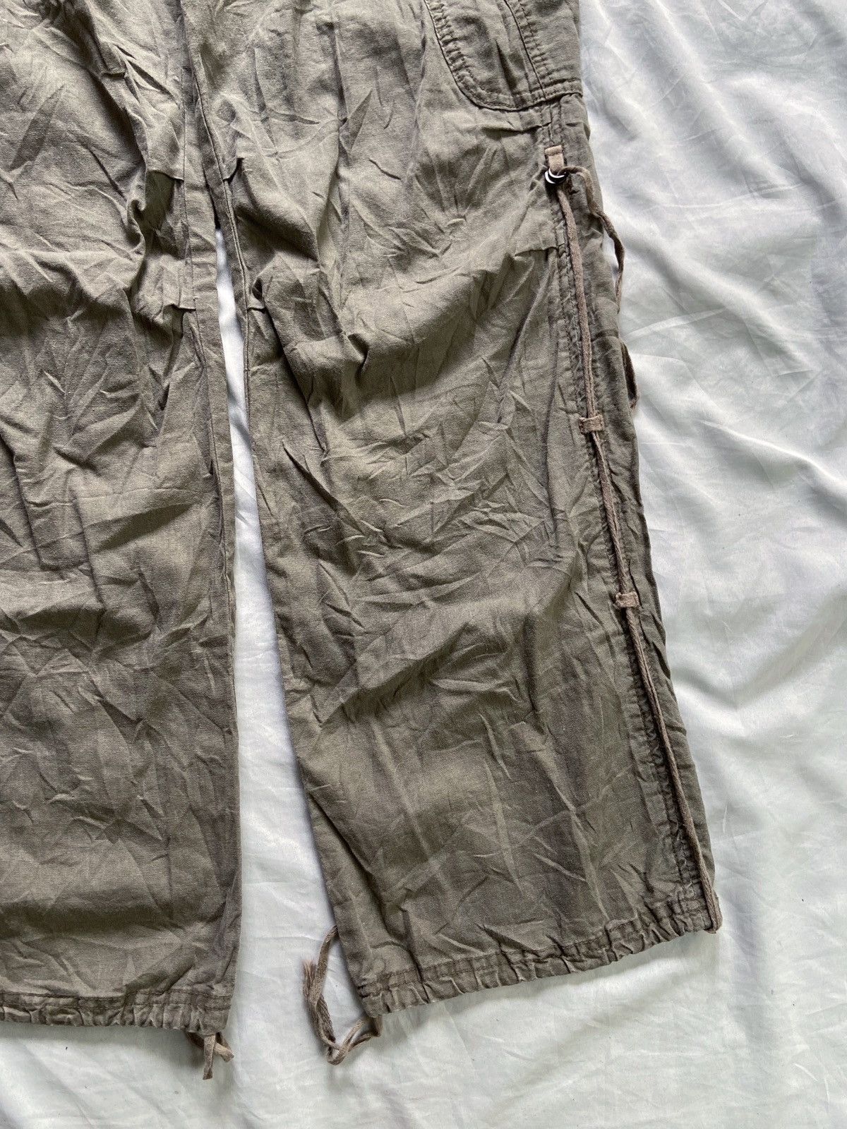 semanticdesign SEMANTIC DESIGN FLARED CARGO PANTS Size US 31 - 4 Thumbnail