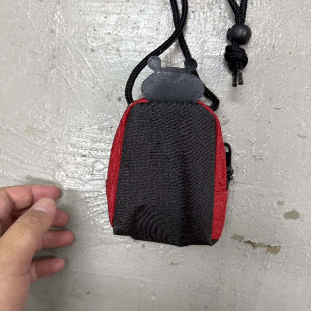 Japanese Brand Lady Bug Digital Camera Samsonite Neck Pouch Vivienne Style Size ONE SIZE - 3 Thumbnail
