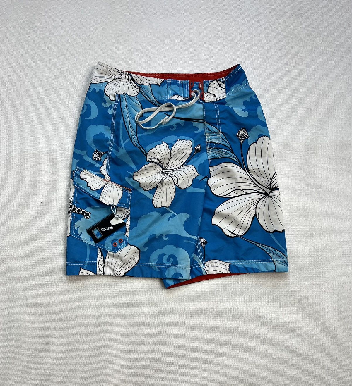 Billabong Shorts Billabong + surfboard comb summer Size US 32 / EU 48 - 1 Thumbnail