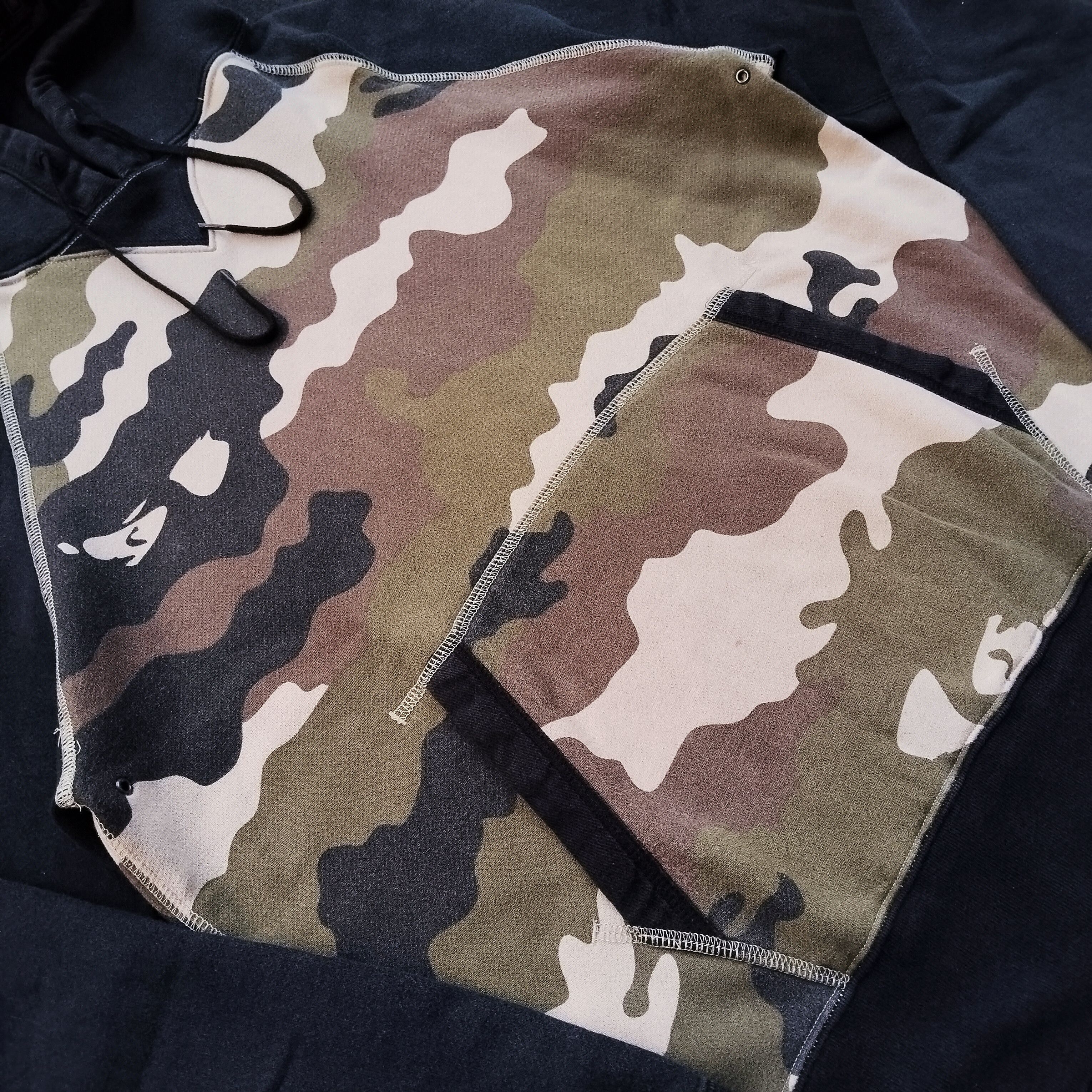 Bape 2012 Woodland Camo Pullover Hoodie Size US M / EU 48-50 / 2 - 2 Thumbnail