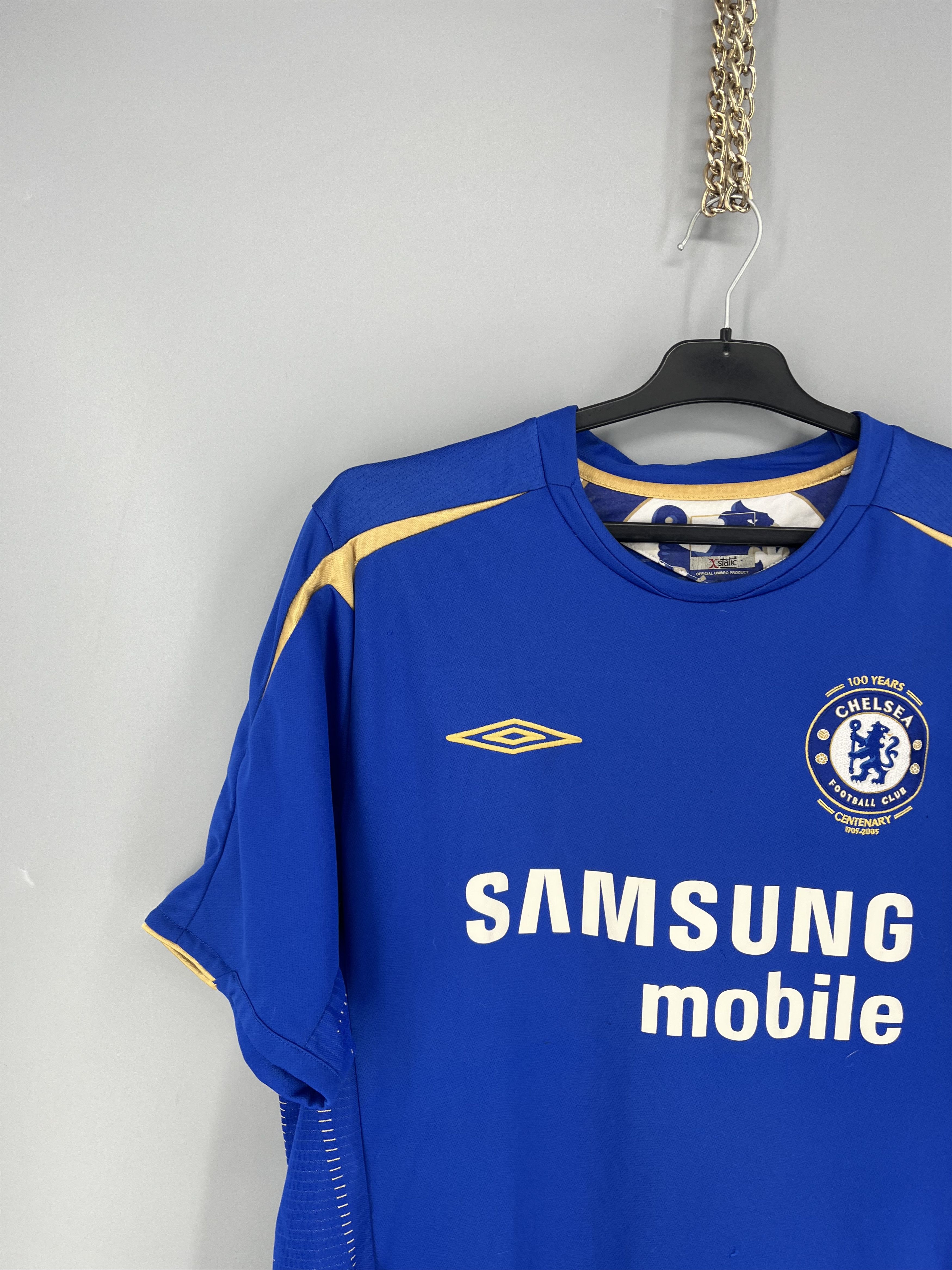 Umbro Umbro Chelsea Football Soccer Jersey Samsung Size L Size US L / EU 52-54 / 3 - 4 Thumbnail