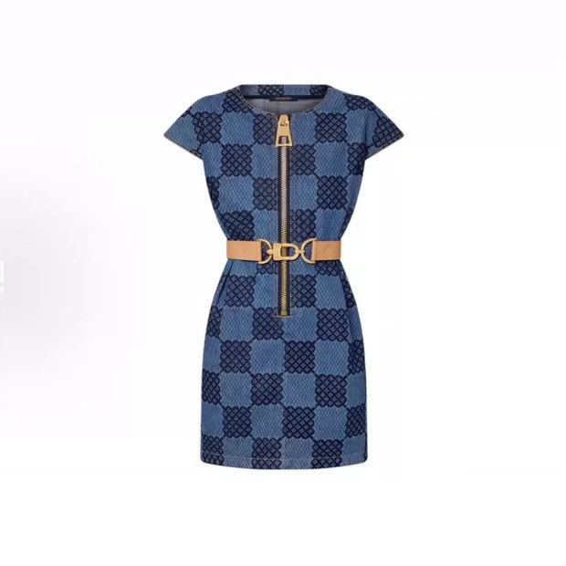 Louis Vuitton Louis Vuitton Old Flower Full Print Belted Dress Size XS / US 0-2 / IT 36-38 - 1 Thumbnail