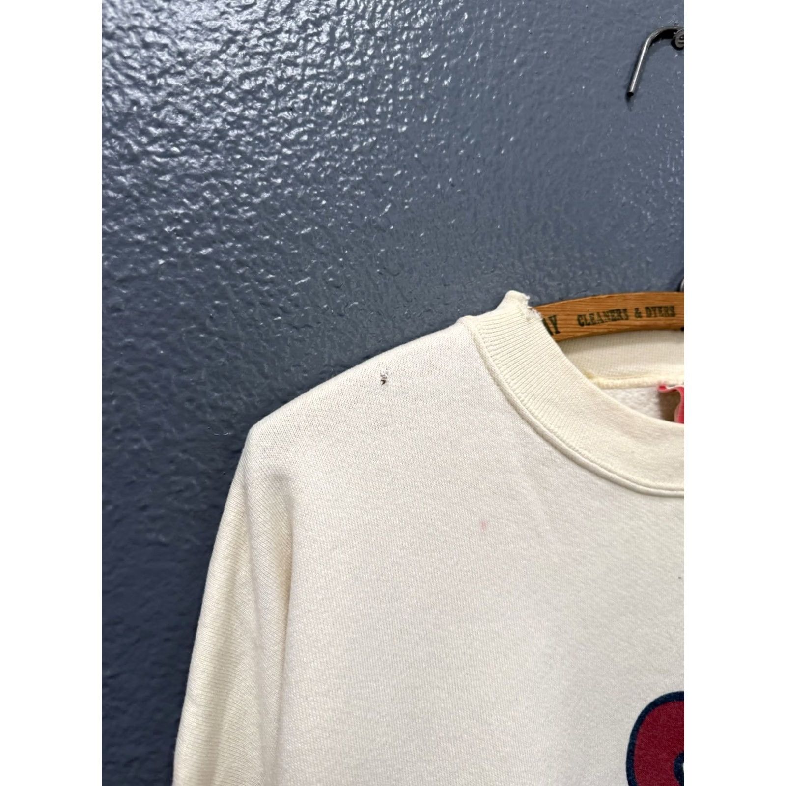 Disney VINTAGE Disney Mickey Mouse Designs White Cotton Sweatshirt XL Men 90s Pullover Cotton Mickey Mouse Sweatshirt Mens 90s White XL Size US XL / EU 56 / 4 - 4 Thumbnail