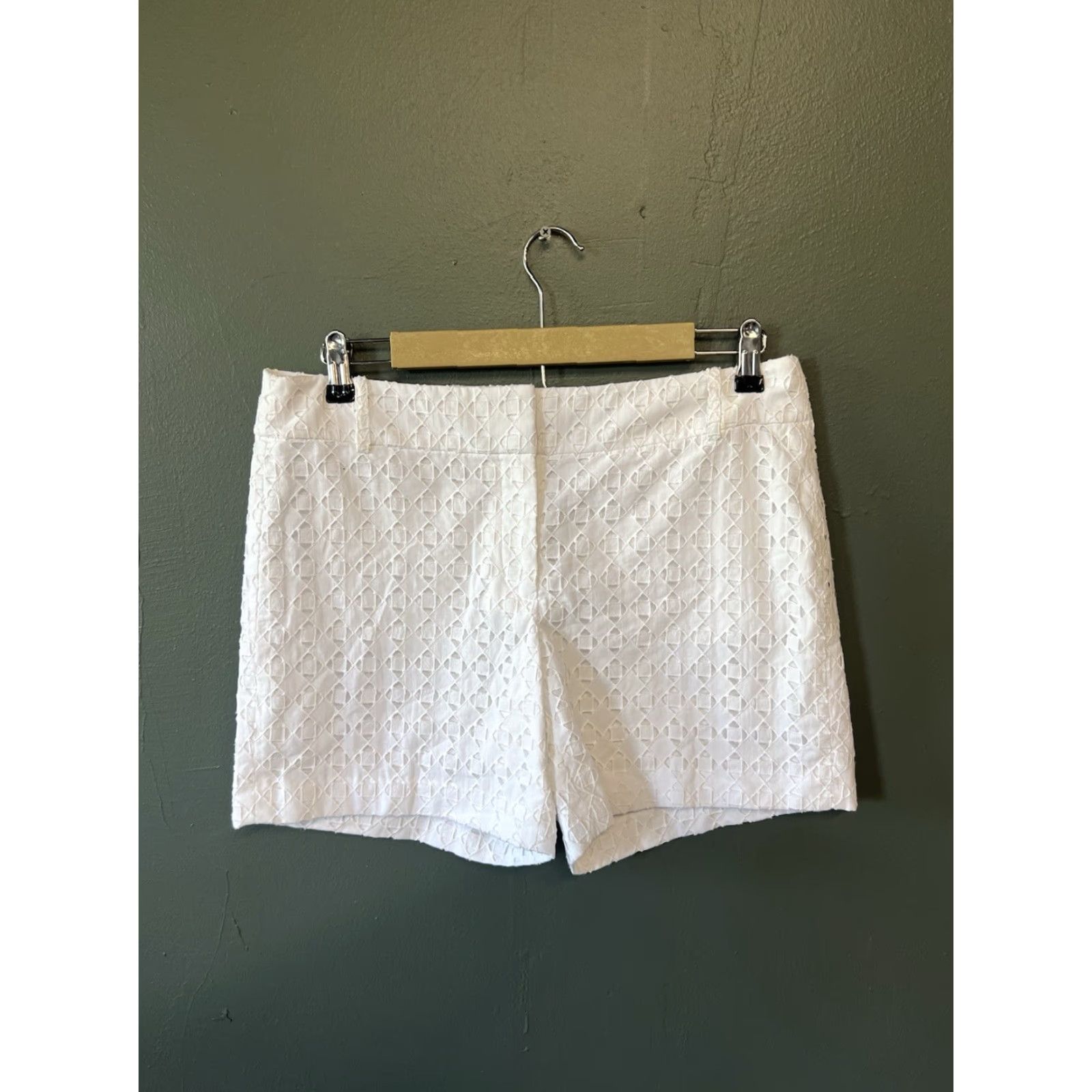 Loft LOFT Women White Chino Shorts Summer Size 6 NWT Size 28" / US 6 / IT 42 - 2 Thumbnail