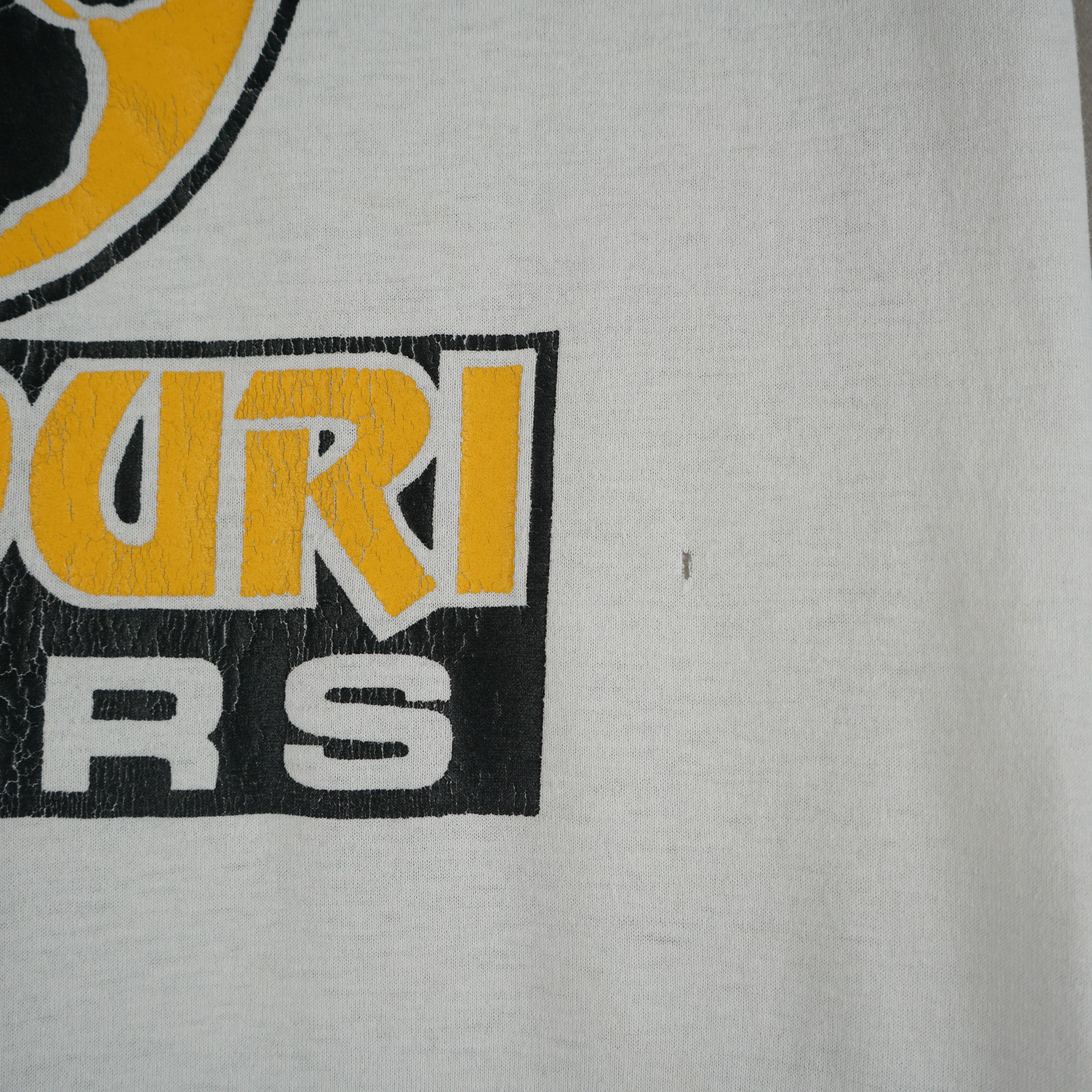 NFL × Vintage Vintage 1980s Missouri Tigers Team T-Shirt Size US M / EU 48-50 / 2 - 3 Thumbnail
