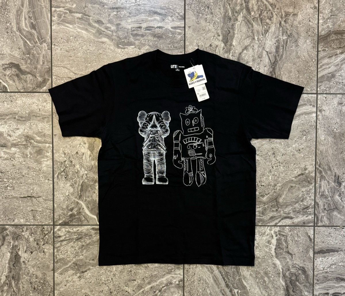 Andy Warhol × Kaws × Uniqlo NWT kaws x Andy Warhol x Uniqlo shirt size XL Size US XL / EU 56 / 4 - 1 Thumbnail