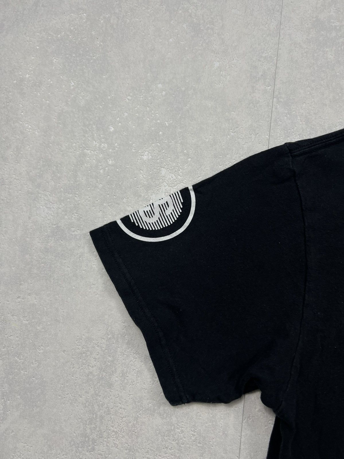 Stussy STUSSY INTERNATIONAL TRIBE N4 LIVIN XL RARE TEE BIG LOGO Size US L / EU 52-54 / 3 - 10 Thumbnail
