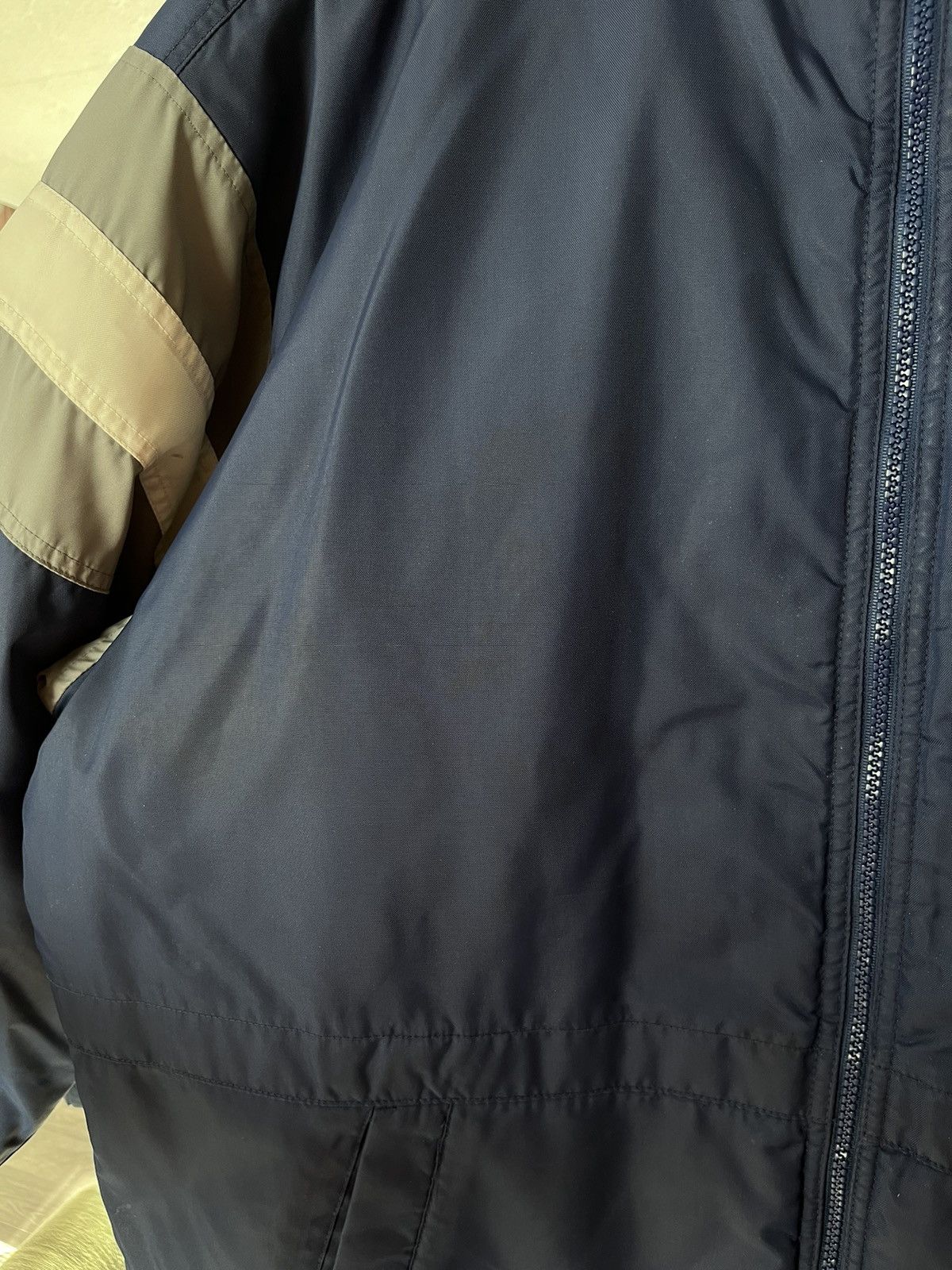 Nike Vintage Nike Nylon Track Jacket Big Logo Y2K Oversized Boxy Size US L / EU 52-54 / 3 - 15 Thumbnail