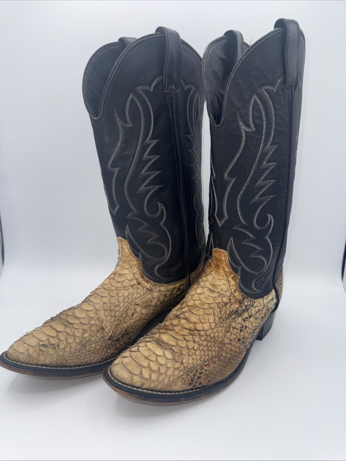 Other Vintage 9D Laredo Python Snakeskin Western Cowboy Boots USA Size US 9 / EU 42 - 1 Thumbnail