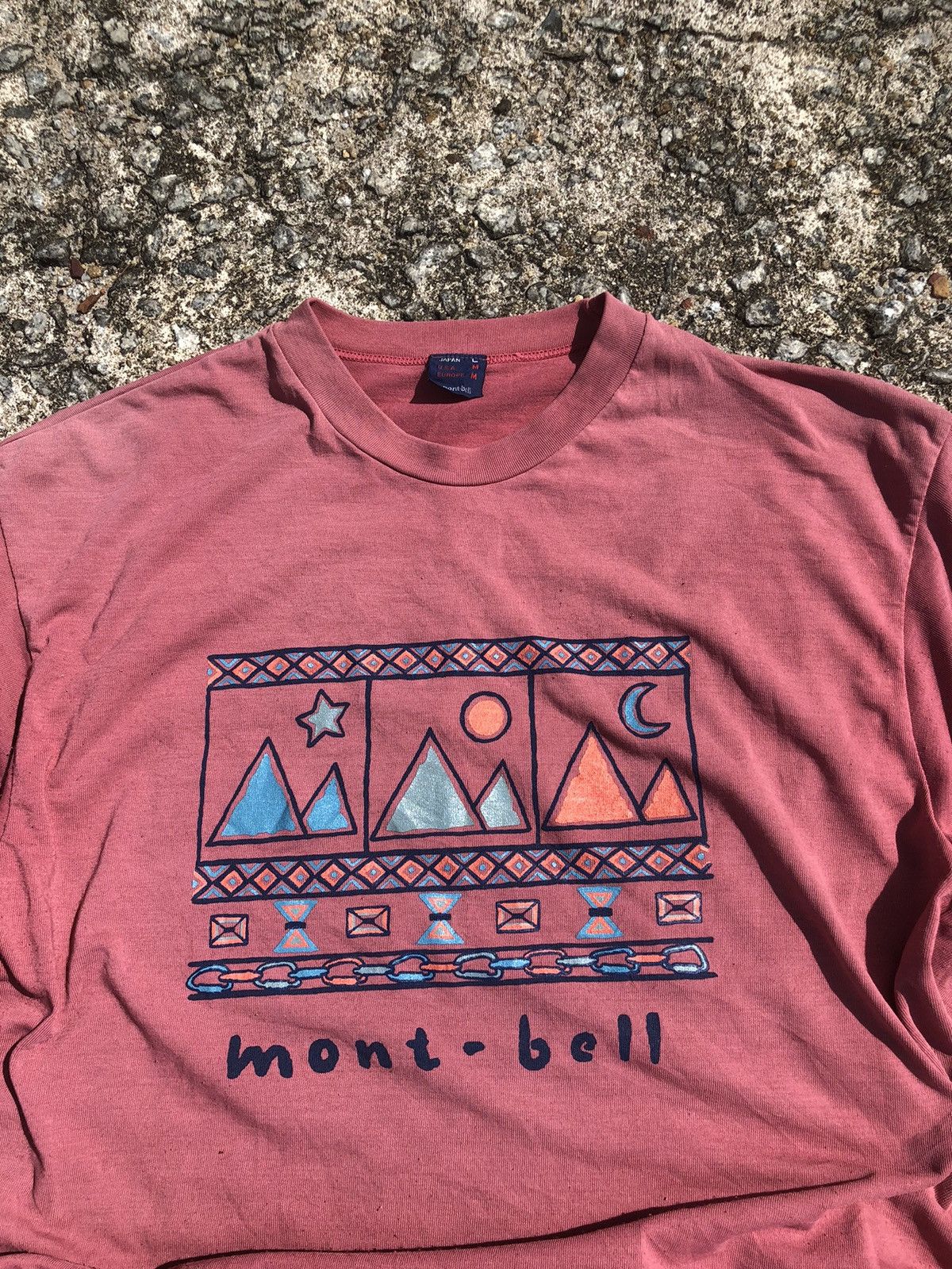 Japanese Brand × Montbell × Vintage Vintage Sunfaded 90s Mont~bell Tshirt Size US L / EU 52-54 / 3 - 2 Thumbnail