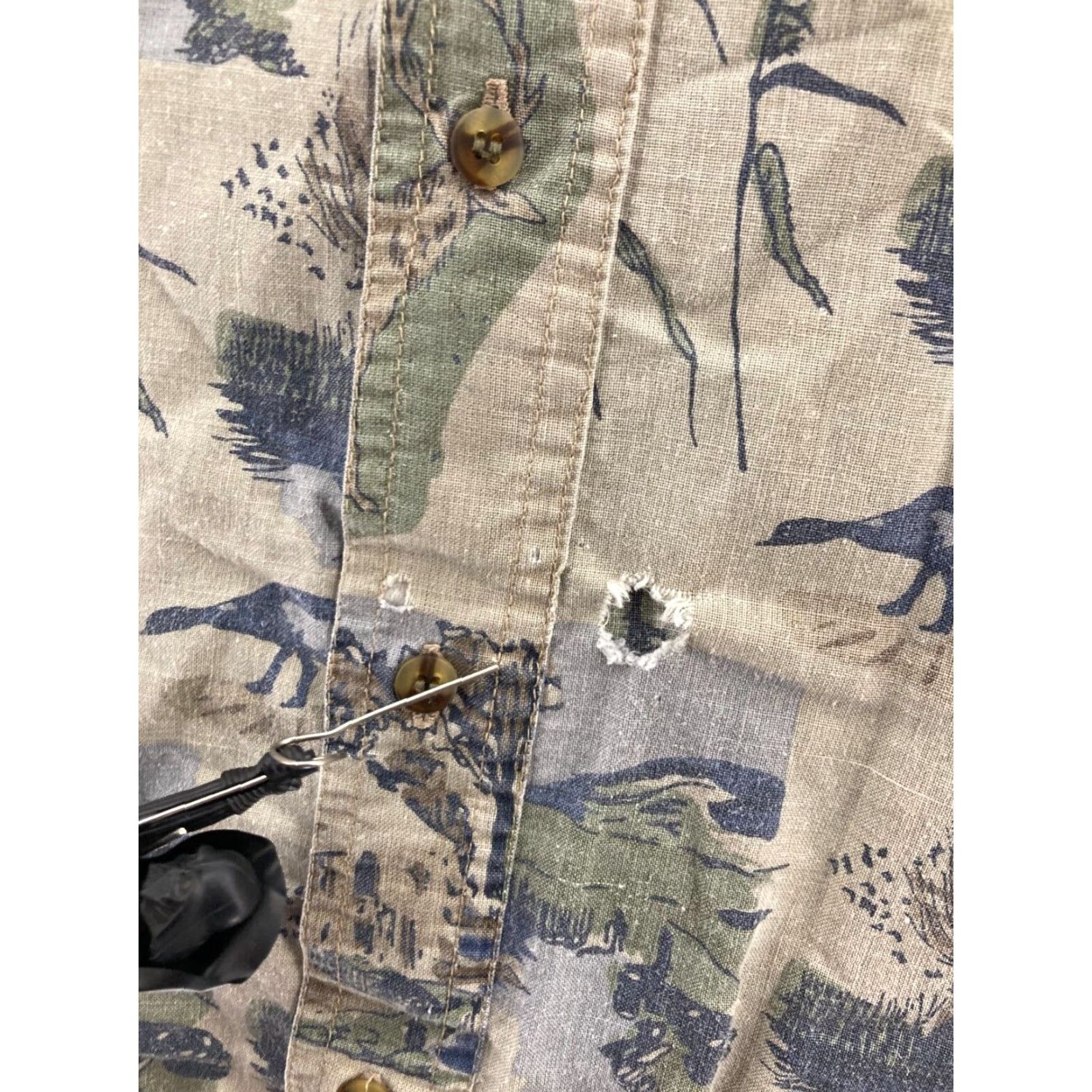 Bugle Boy VINTAGE Bugle Boy Shirt Mens Large Long Sleeve Button Up Hunting AOP Size US L / EU 52-54 / 3 - 2 Thumbnail