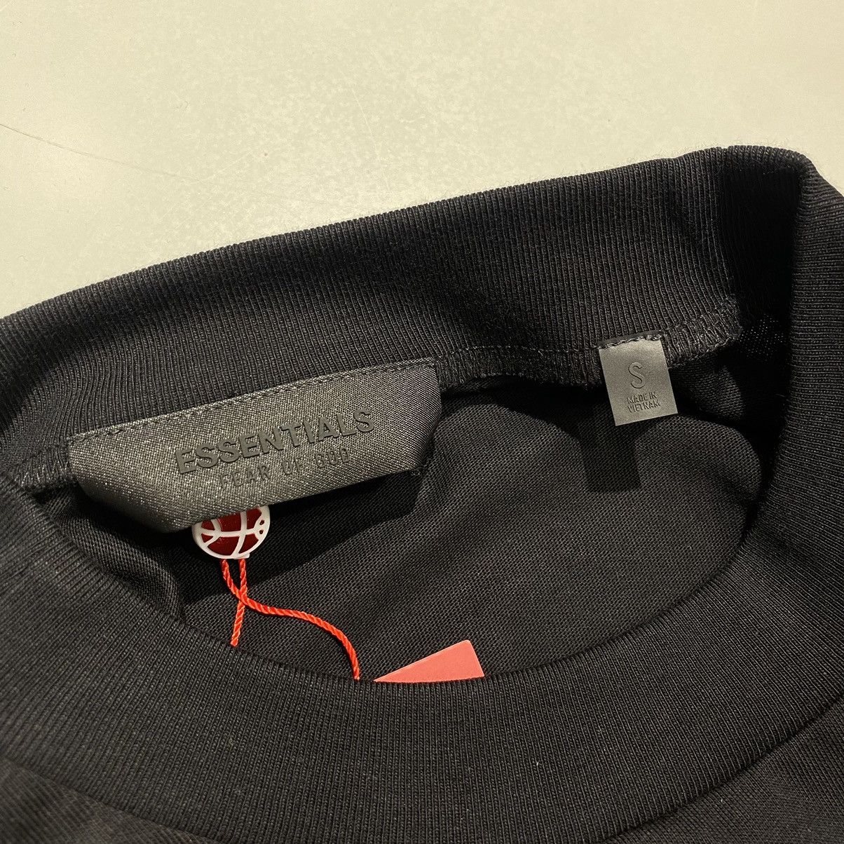 Essentials × NBA Fear of God Essentials x NBA Kings Tee Black Size US S / EU 44-46 / 1 - 5 Thumbnail