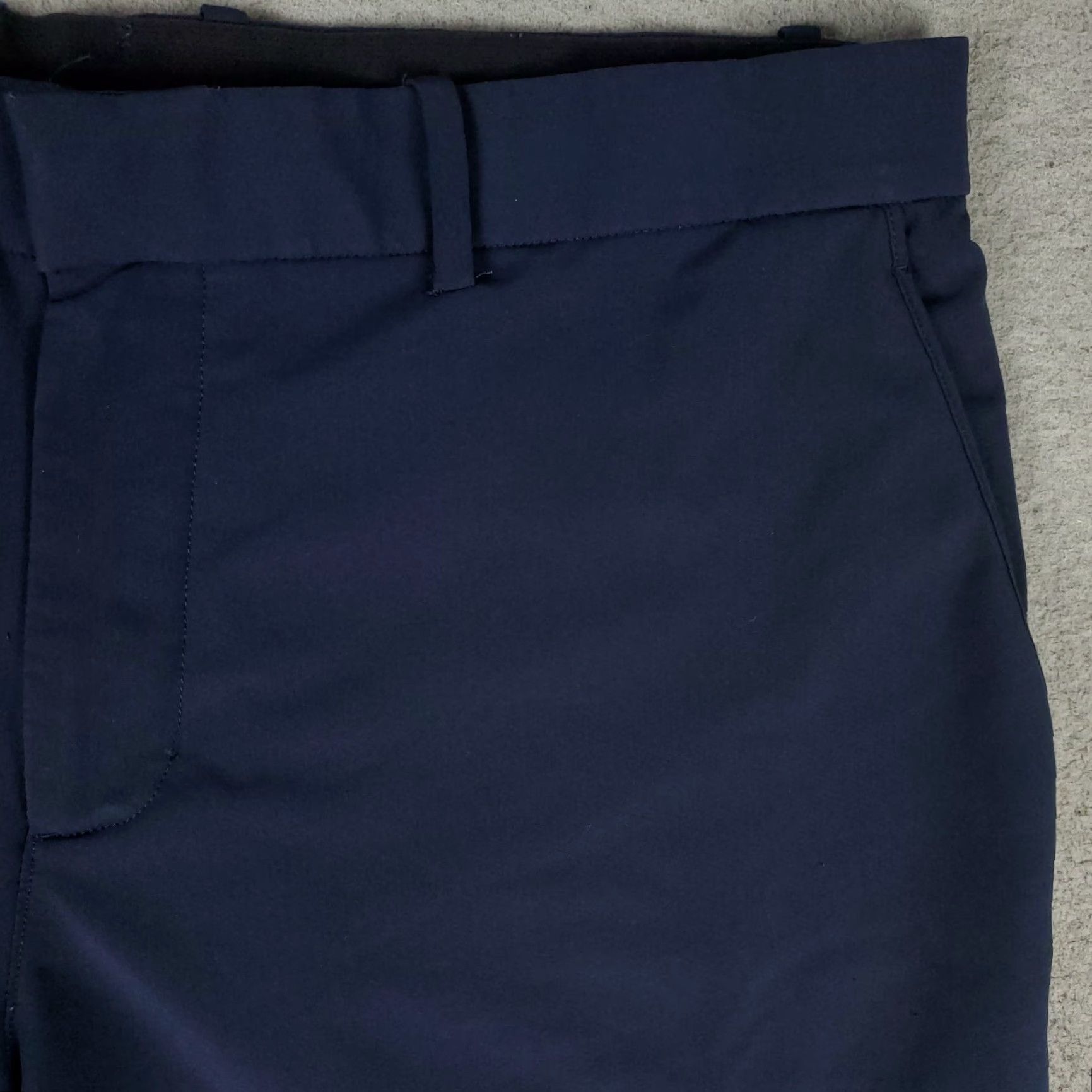 Nike VINTAGE Nike Shorts Mens Size 38 Flat Front Chino Navy Blue Casual Sportwear Size US 38 / EU 54 - 3 Thumbnail