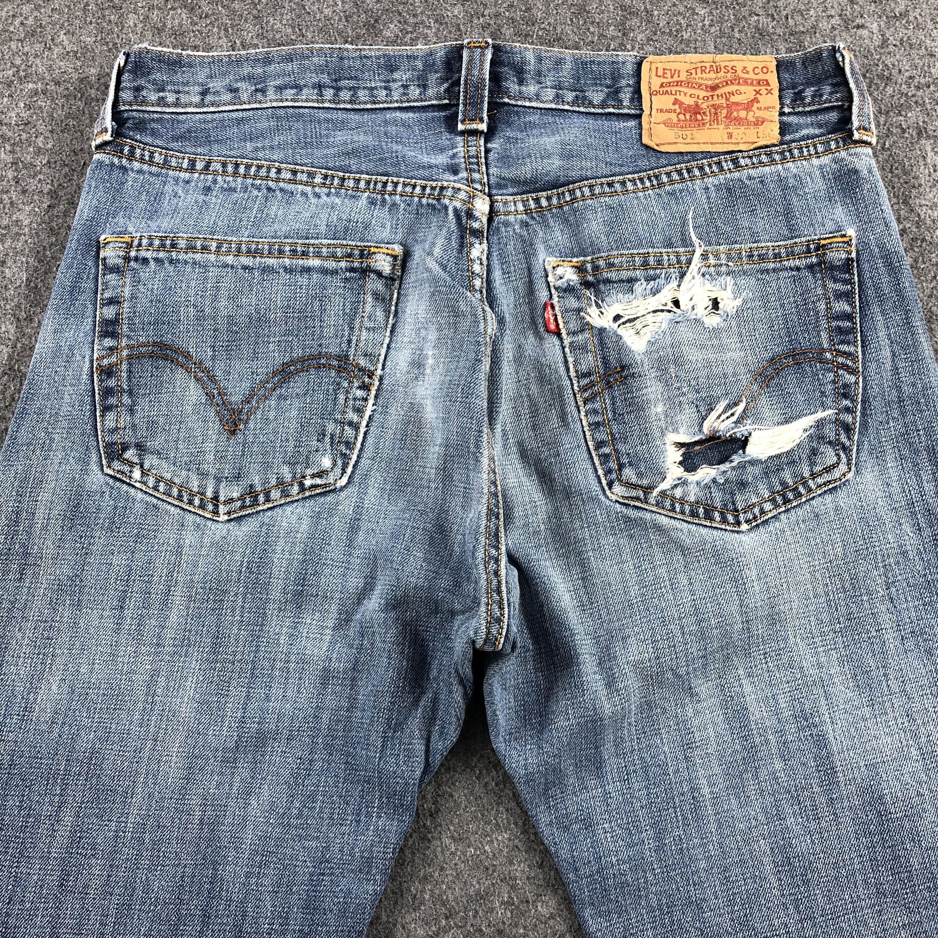 Levi's Vintage Blue Wash Levis 501 Jeans-J1497 Size US 33 - 4 Thumbnail