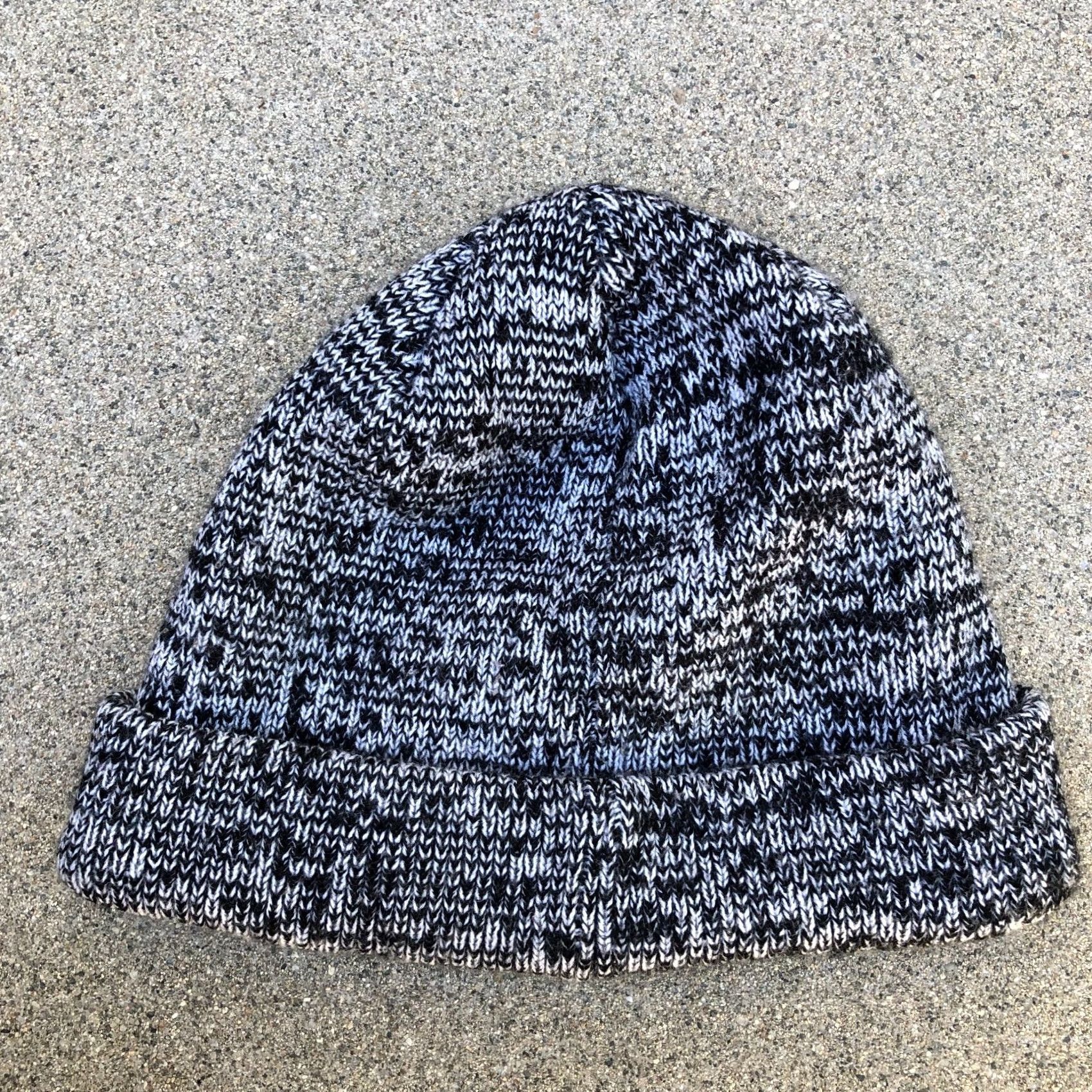 Adidas ADIDAS ORIGINALS Knit Beanie Hat One Size Grey Cuffed Trefoil Cap Beanie Mens Accessories Knit Cap Limited Roughly Used Size ONE SIZE - 4 Thumbnail