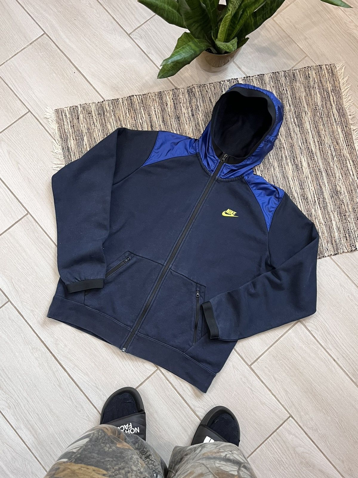 Nike × Vintage Vintage Nike zip Hoodie navy faded nylon hood minimalistic Size US L / EU 52-54 / 3 - 1 Thumbnail