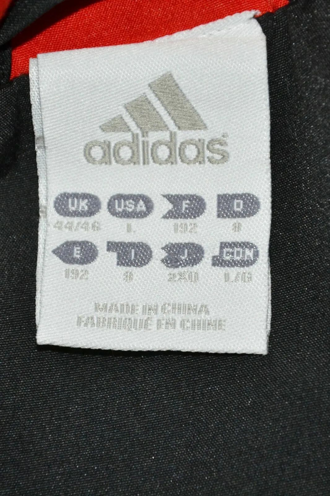 Adidas BAYERN MUNCHEN 2011/2012 FOOTBALL JACKET JERSEY SIZE L Size US L / EU 52-54 / 3 - 4 Thumbnail