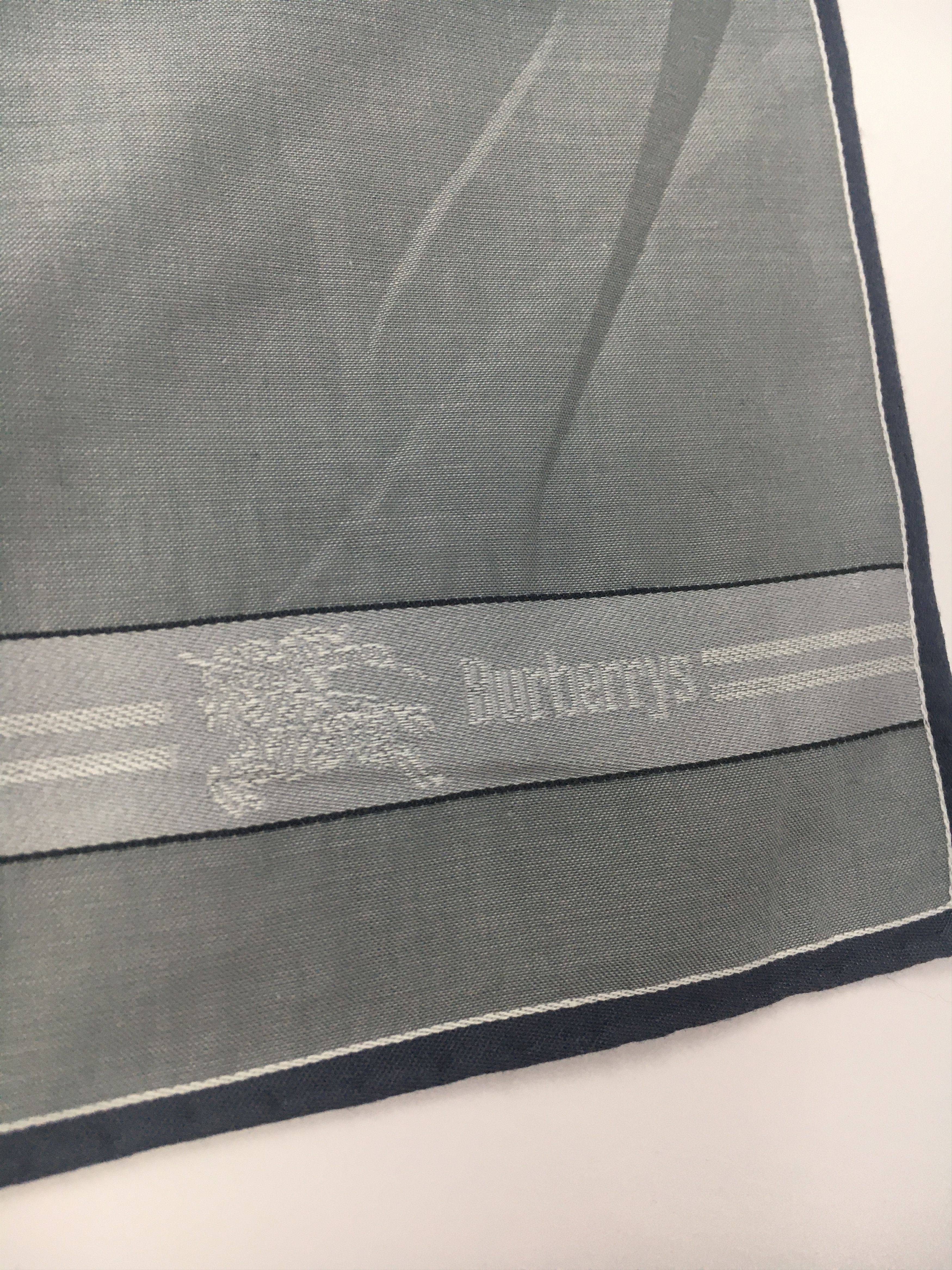 Burberry Rare Vintage Burberry Bandana/Handkerchief/Scarf HKC0074 Size ONE SIZE - 4 Thumbnail