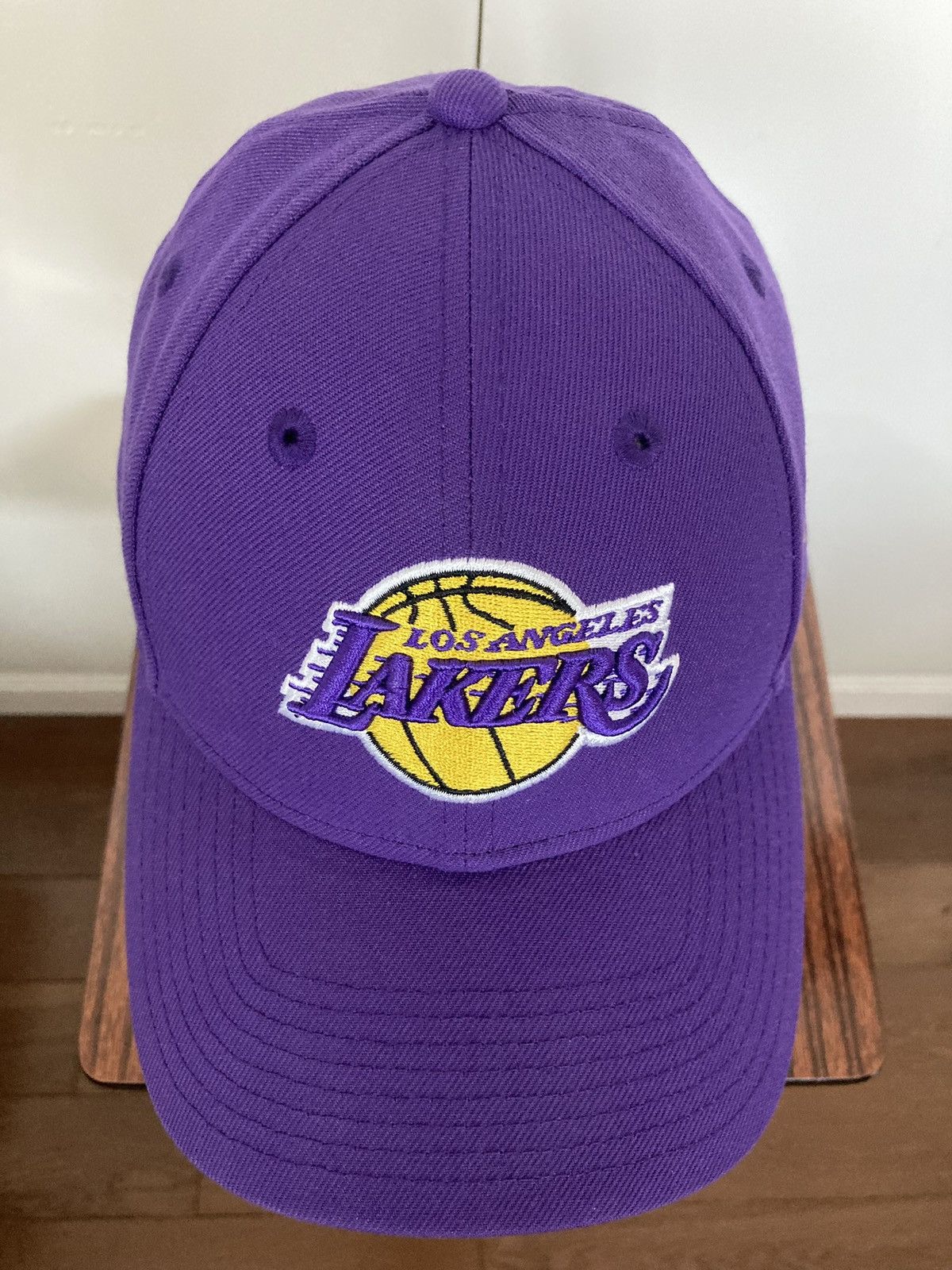 New Era NEW ERA 9FORTY LOS ANGELES LAKERS HAT CAP NBA BASKETBALL OSF Size ONE SIZE - 8 Thumbnail