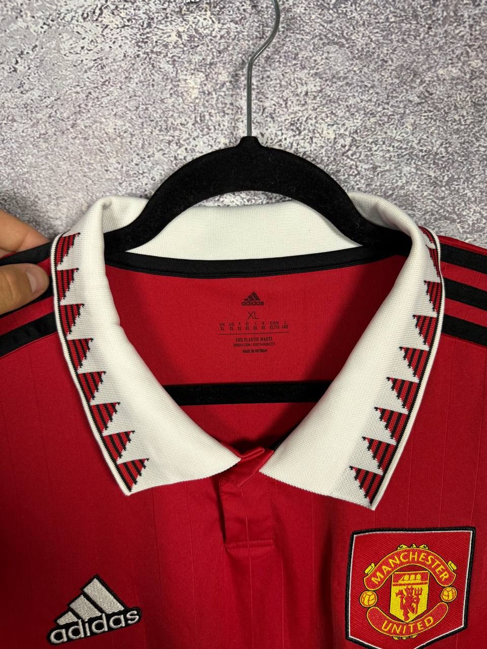 Adidas Manchester United 2022/23 Home Adidas Soccer Jersey XL Size Size US XL / EU 56 / 4 - 6 Thumbnail