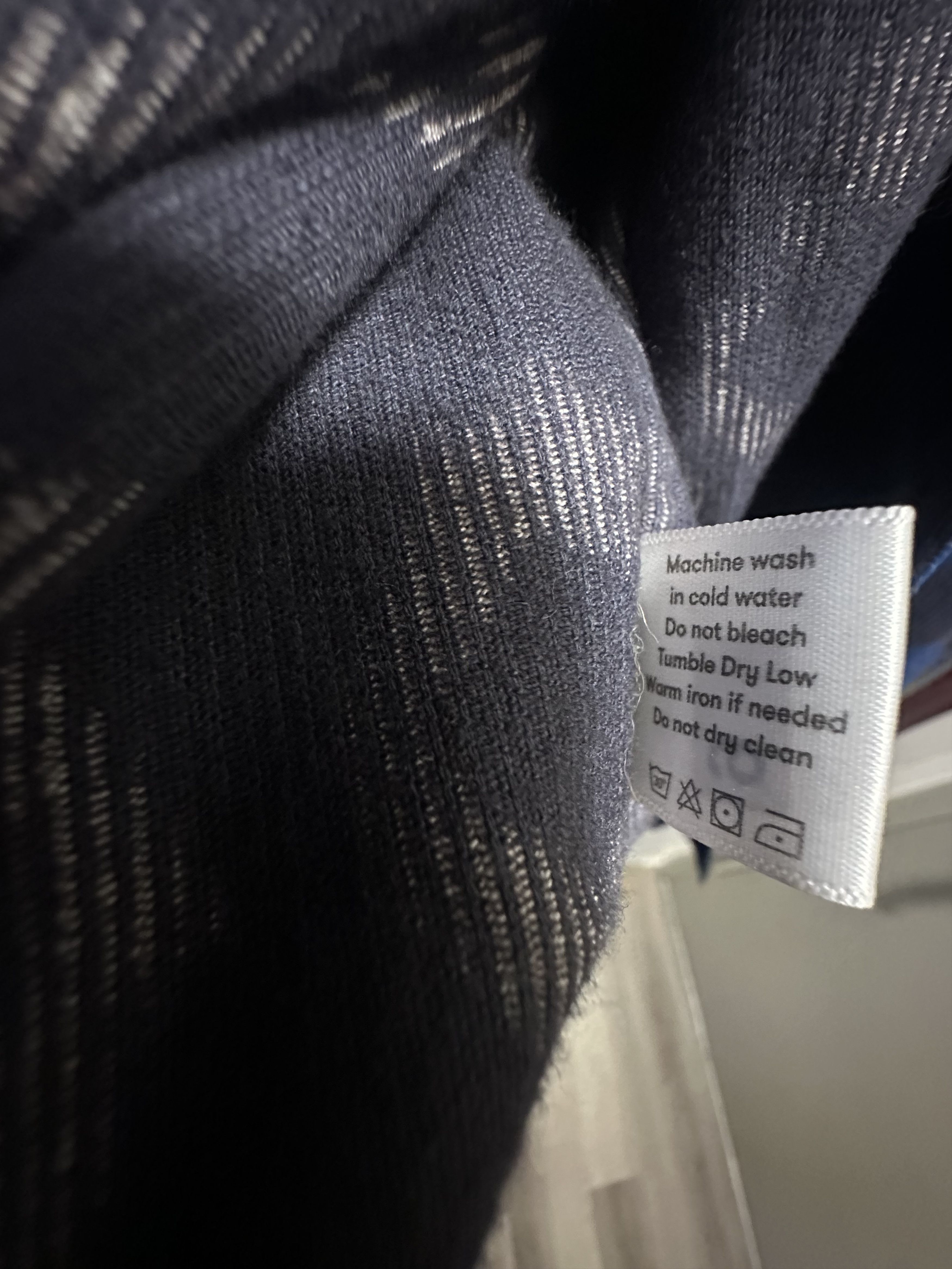 18 East 18 East RENDALL UTILITY SHIRT - NAVY BLOCK PRINTED CORDUROY Size US XL / EU 56 / 4 - 2 Thumbnail