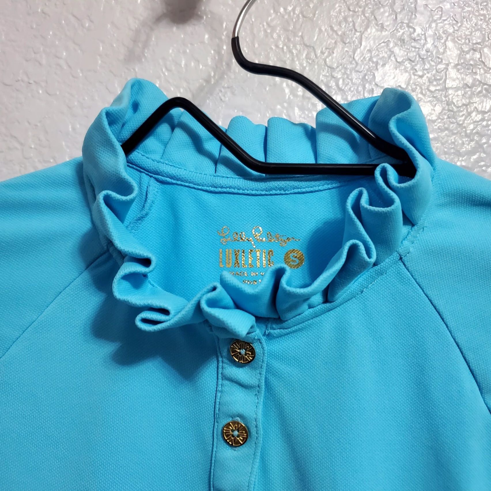 Lilly Pulitzer **Lilly Pulitzer Women's Blue Long Sleeve Ruffle Collar Polo Shirt** User: **Lilly Pulitzer Women's Blue Long Sleeve Ruffle Collar Polo Shirt** Size S / US 4 / IT 40 - 4 Thumbnail