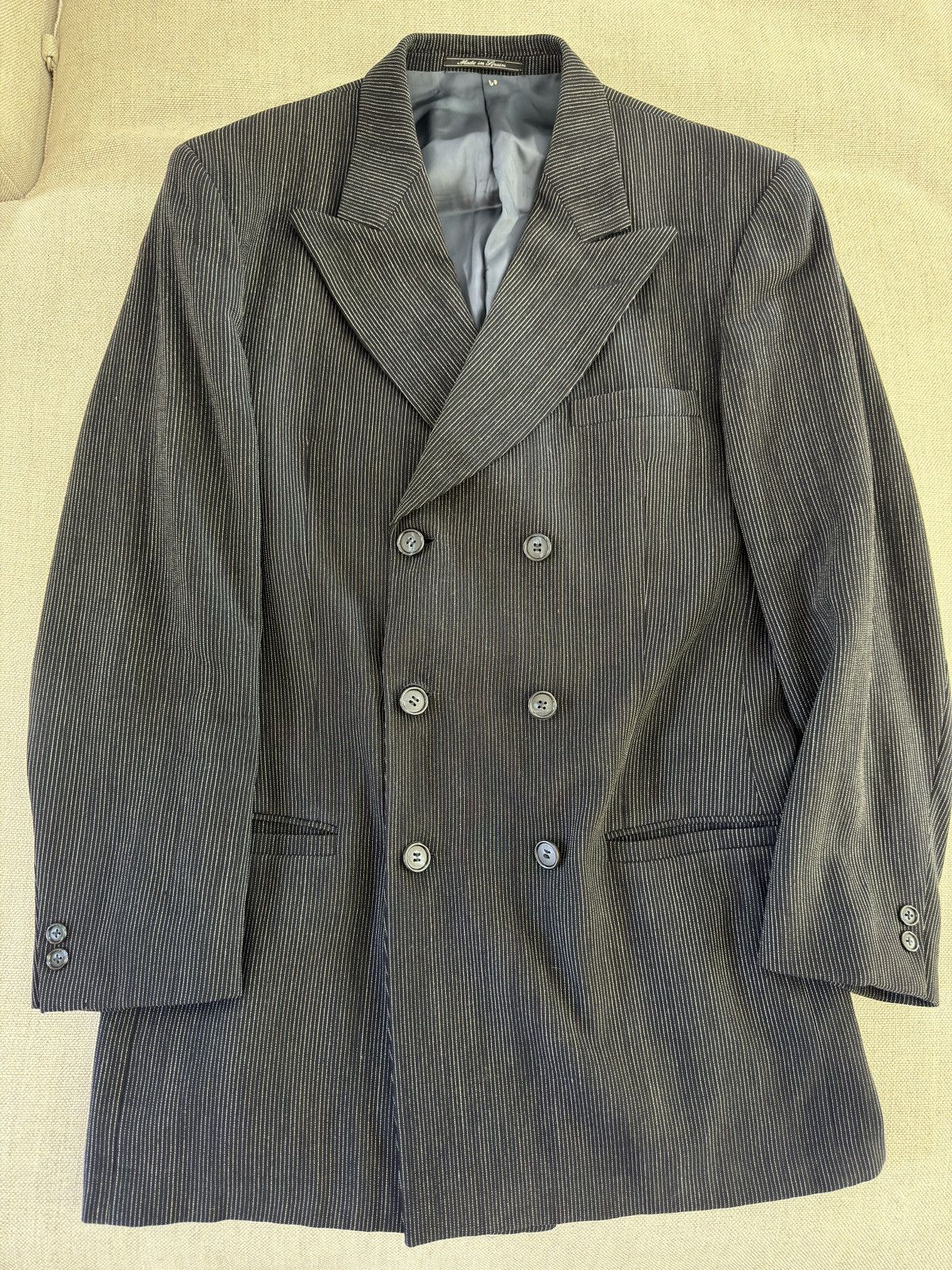 Versace VERSACE CLASSIC V2 Striped DB 6 Button Suit in Black 42R Size 44R - 8 Thumbnail