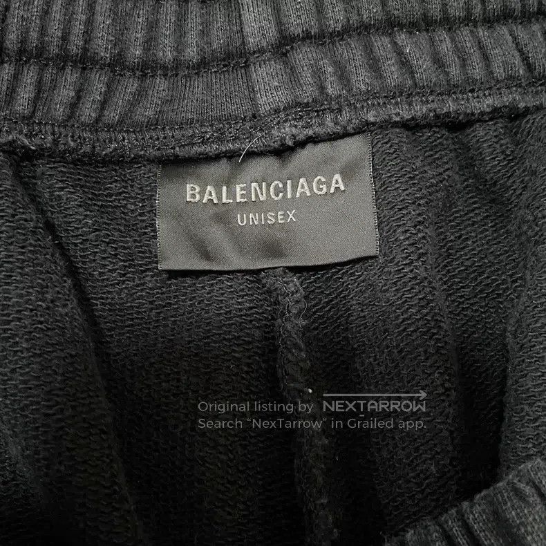 Balenciaga Balenciaga size XS Manchester United badge embroidered log Size US 27 - 3 Thumbnail