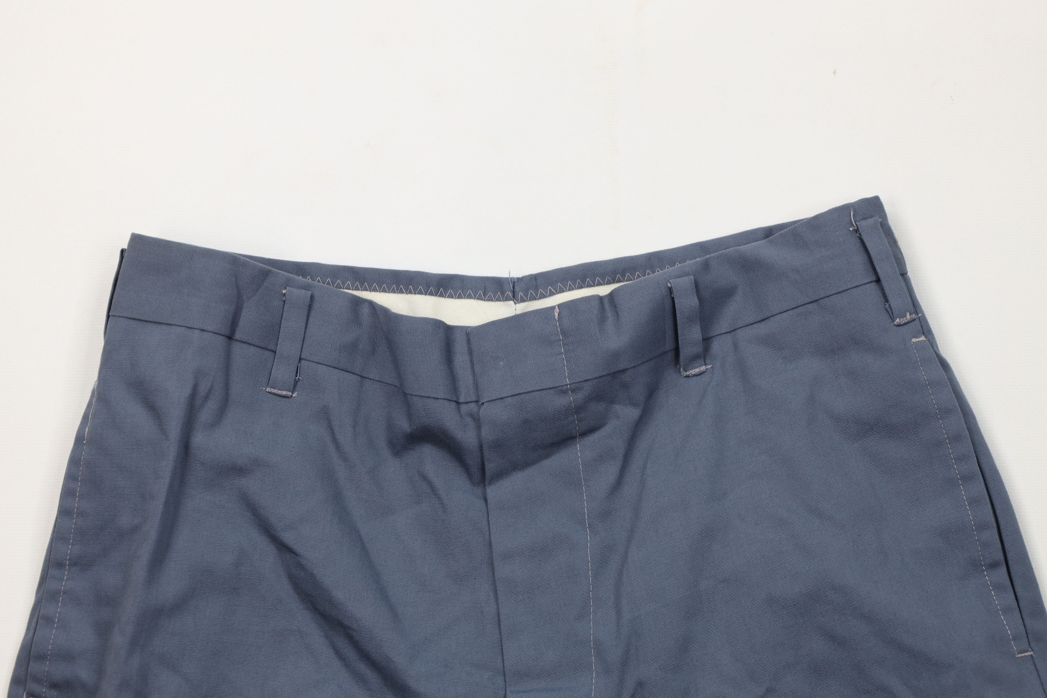 Vintage Vintage 50s 60s Streetwear Above Knee Chino Golf Shorts Size US 30 / EU 46 - 2 Thumbnail