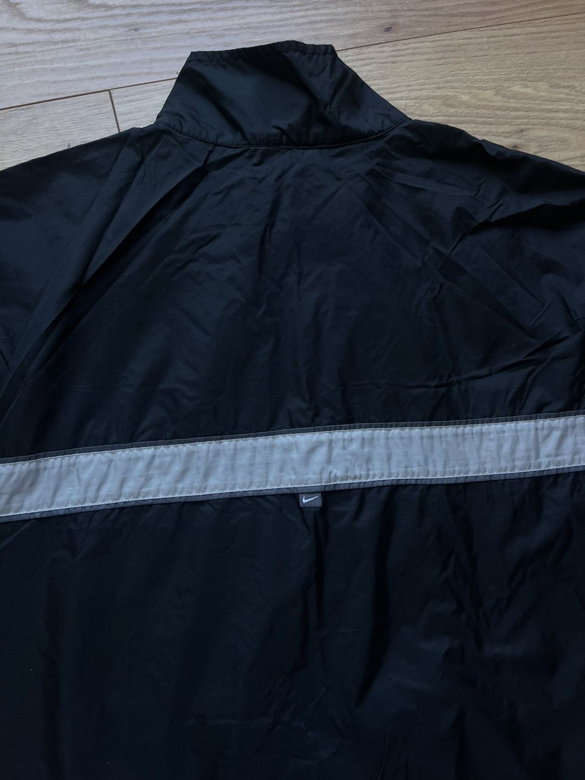 Nike 90’s NIKE RETRO NYLON SWOOSH LOGO VINTAGE TRACK JACKET Y2K Size US XL / EU 56 / 4 - 5 Thumbnail