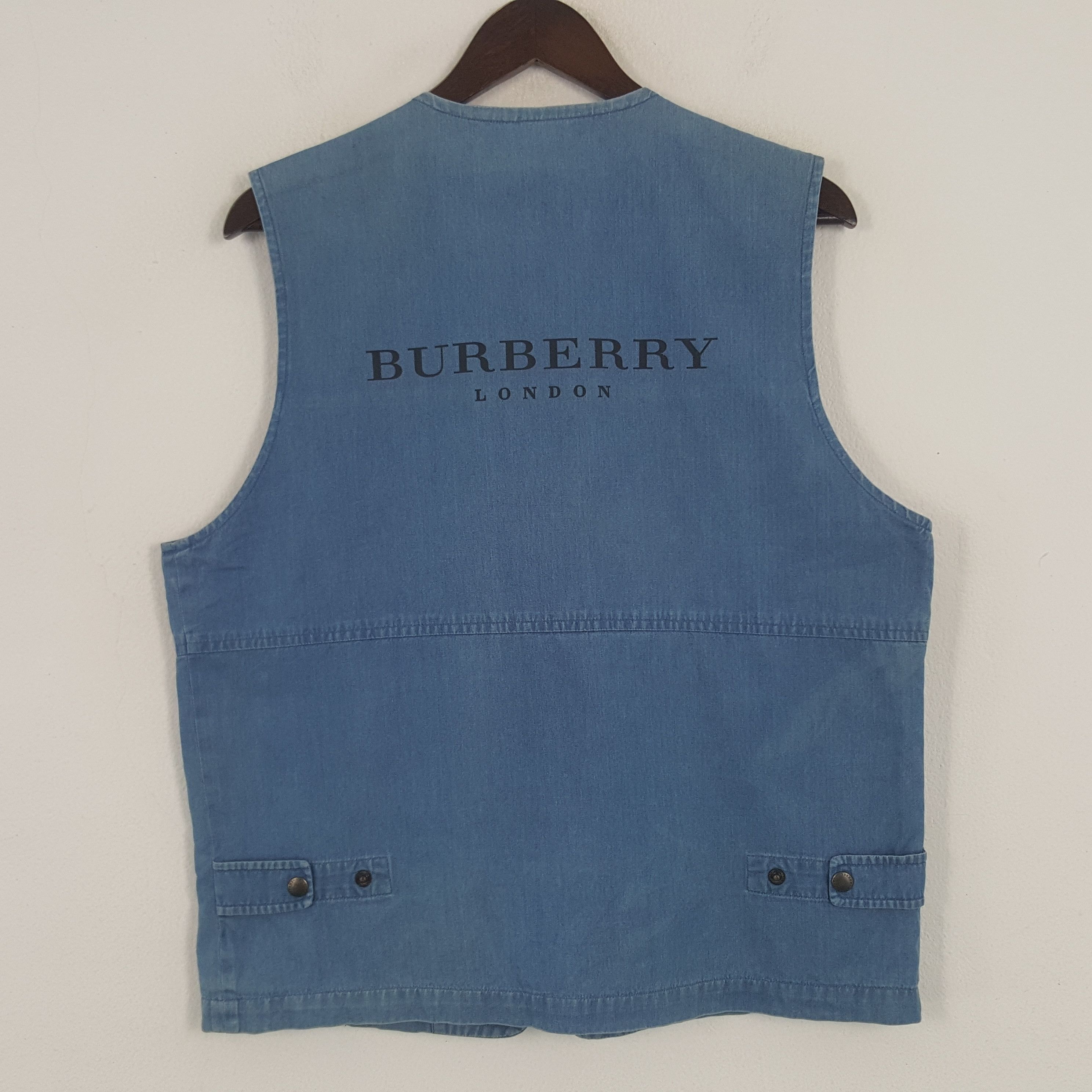 Burberry × Vintage Vintage Burberry London Custom Spell Out Vest Jacket Size US M / EU 48-50 / 2 - 1 Thumbnail