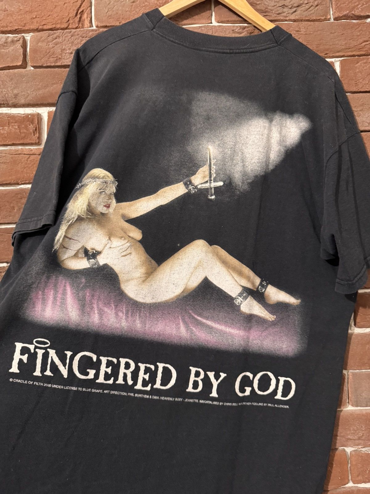 Band Tees Vintage 2000 Cradle of Filth Touched By Jesus Band Tshirt Size US XL / EU 56 / 4 - 4 Thumbnail
