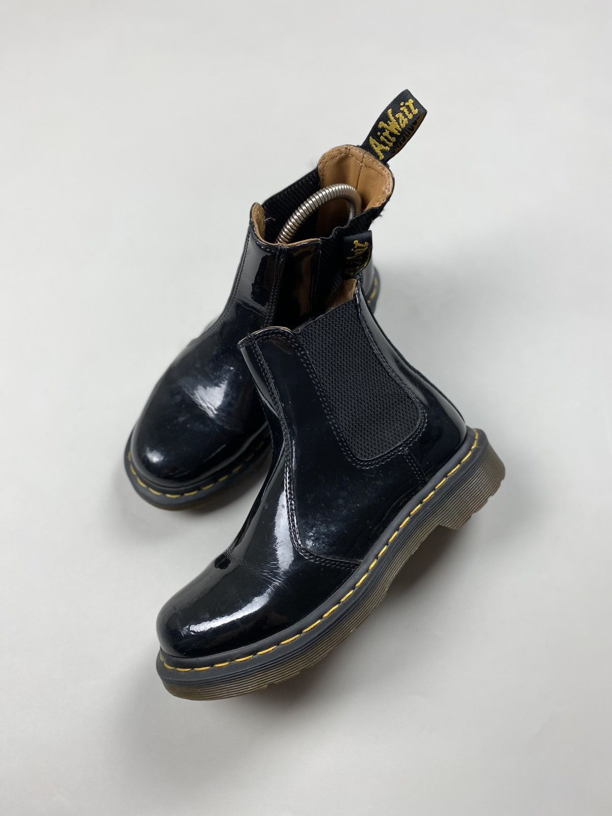 Dr. Martens Dr. Martens 2976 ladies leather Chelsea boots shoes size 37 Size US 6 / IT 36 - 20 Thumbnail