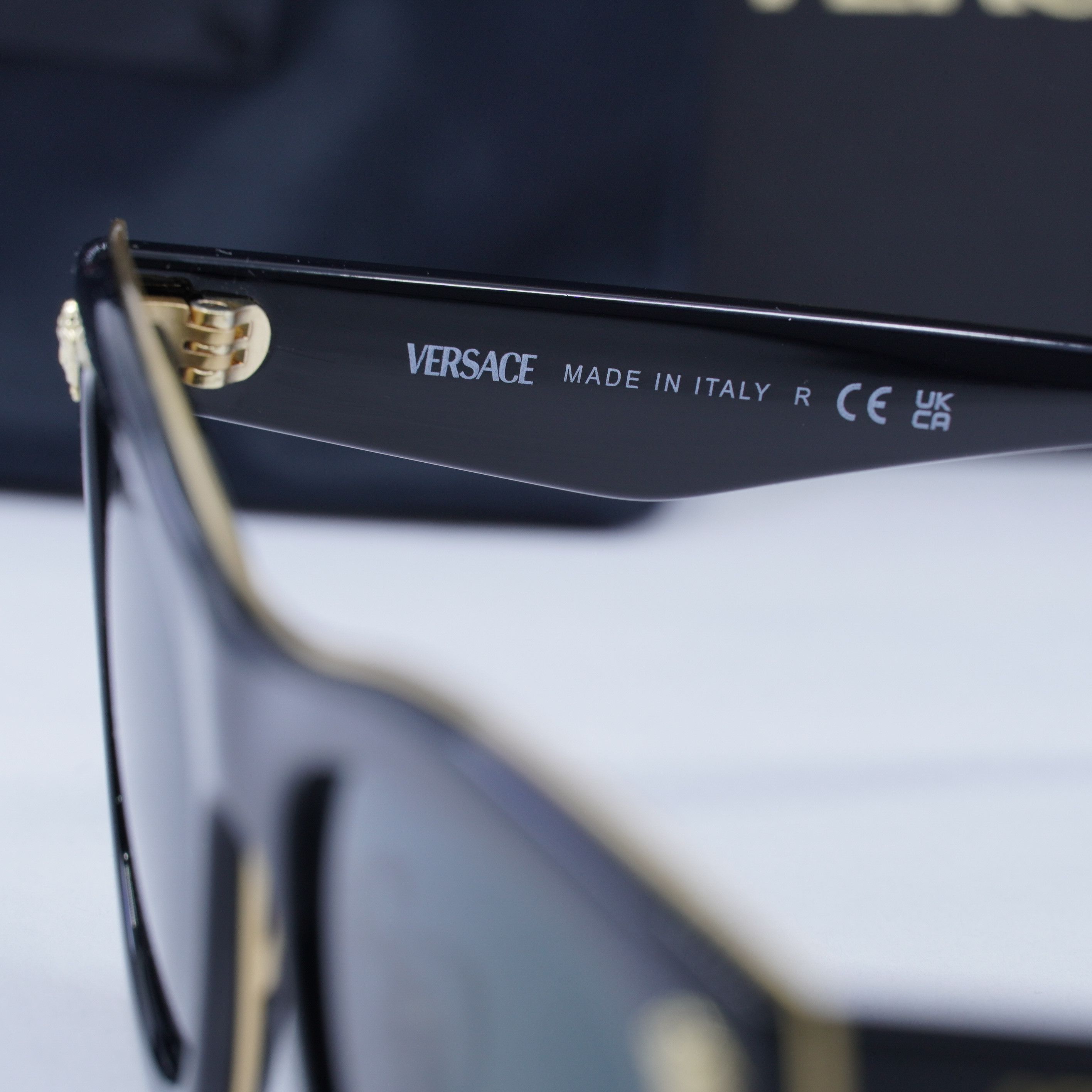 Versace Versace VE2272 GB1/87 Sunglasses Black/Gold Square Frame Size ONE SIZE - 5 Thumbnail