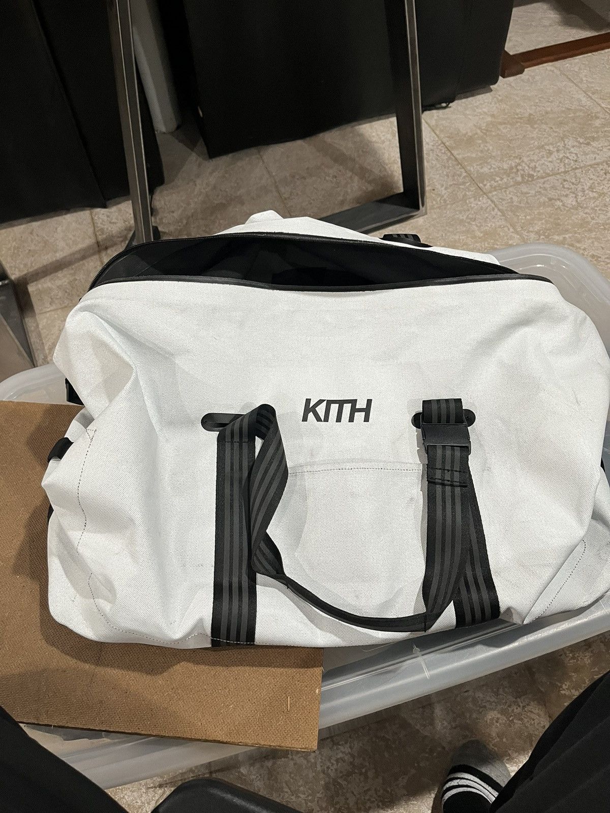 Kith KITH X LEVI'S SALT BLEACH AOP CROSSBODY BAG LIGHT BLUE | Grailed