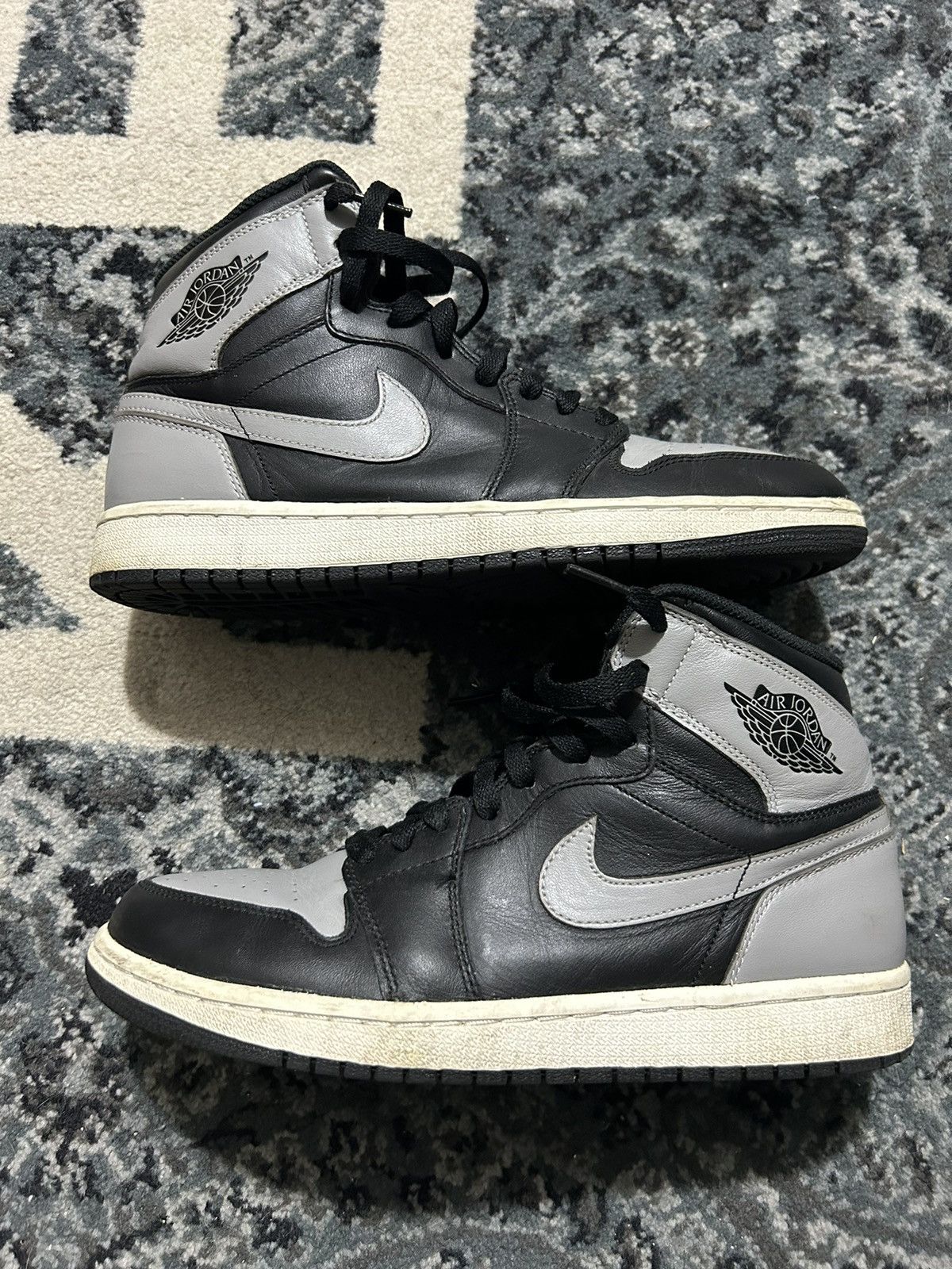 Jordan Brand Jordan 1 shadow high 2013 Size US 9 / EU 42 - 1 Thumbnail