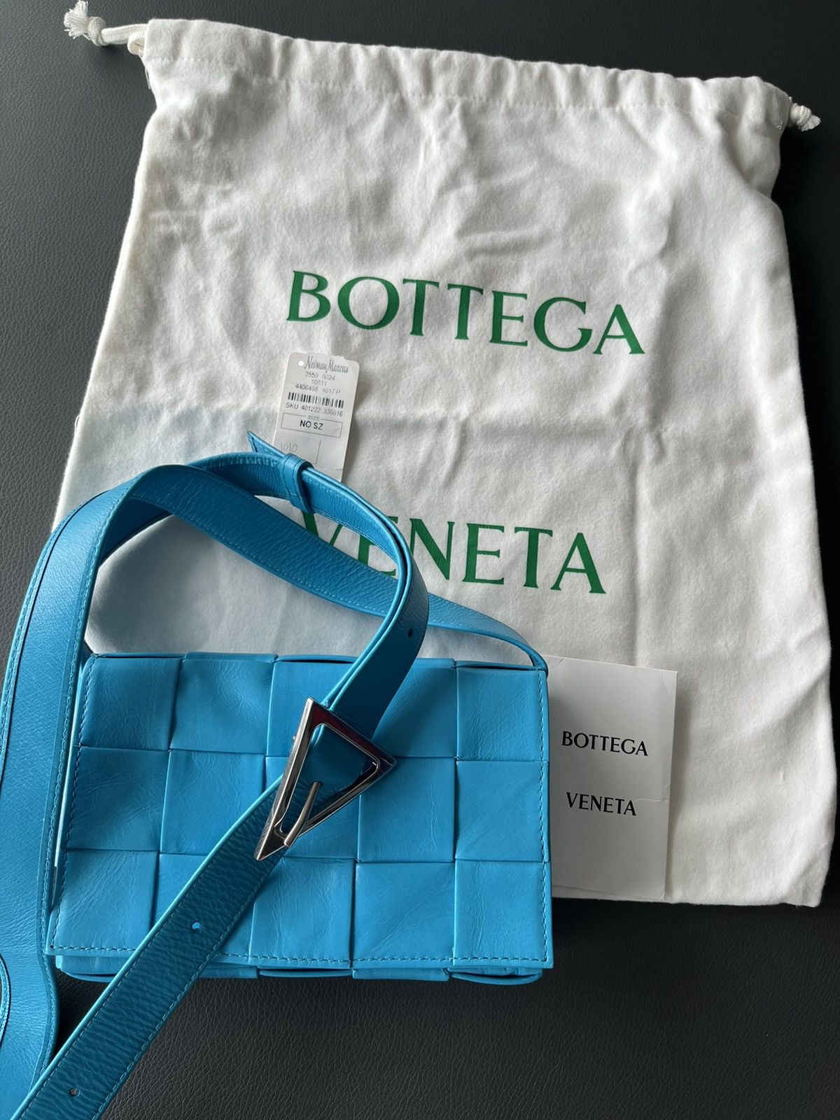 Bottega Veneta $3k value Super Runway Brand New Cassette Bag Waxed Leather Size ONE SIZE - 10 Thumbnail