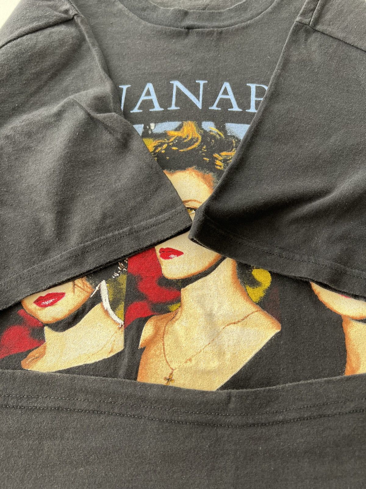 Band Tees Vintage 1989 Bananarama World Tour Pop Band Black T-shirt Size US L / EU 52-54 / 3 - 7 Thumbnail