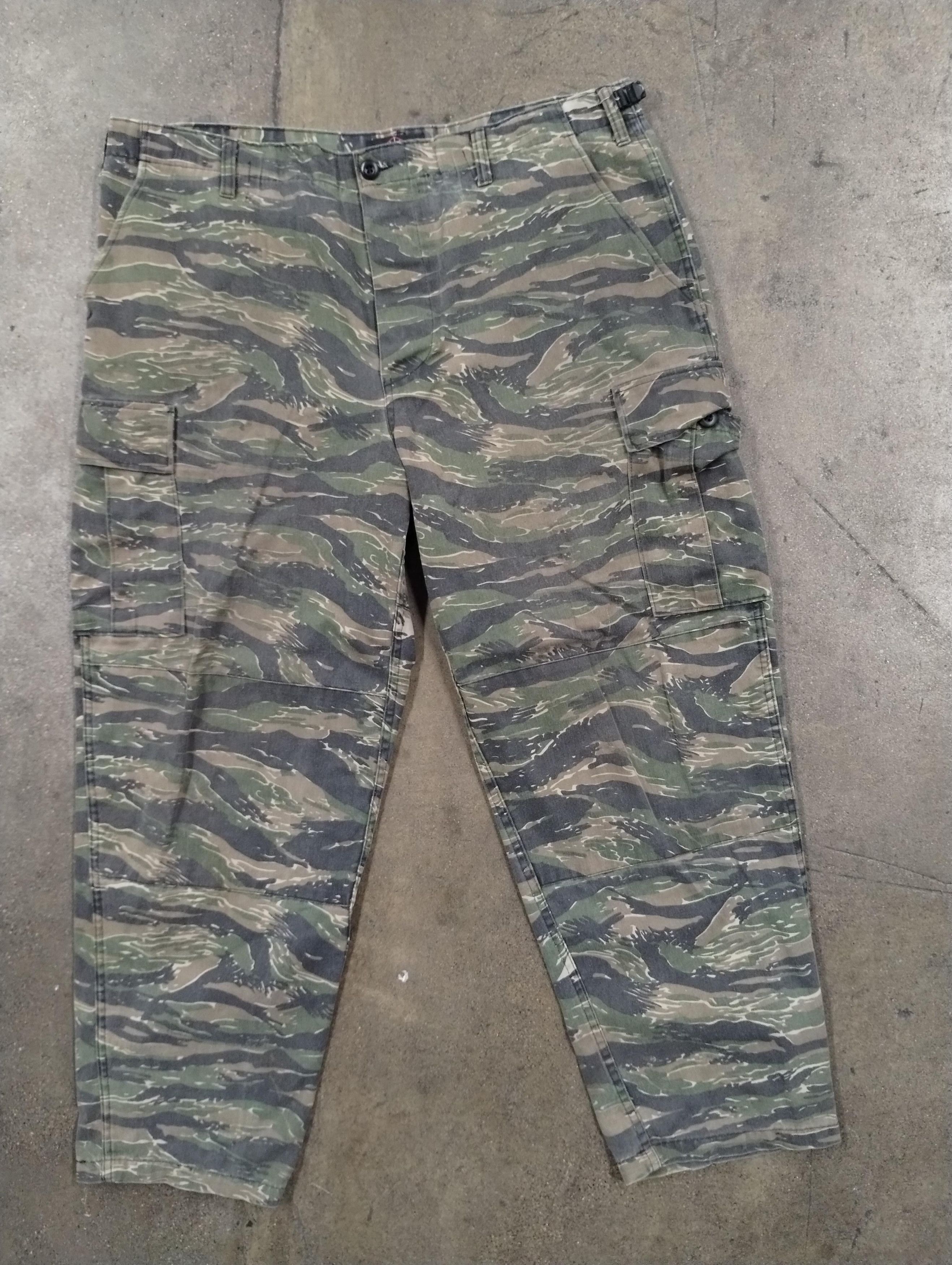 Vintage Vintage Military Tiger Stripe Camo Cargo Pants | Grailed