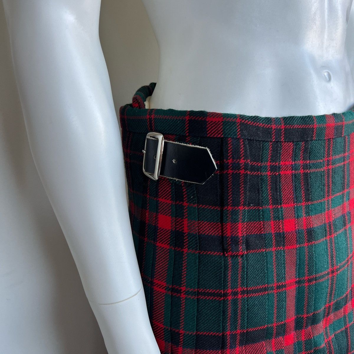 Vintage VINTAGE MCEWENS OF PERTH TARTAN SKIRT Size US 32 / EU 48 - 4 Thumbnail