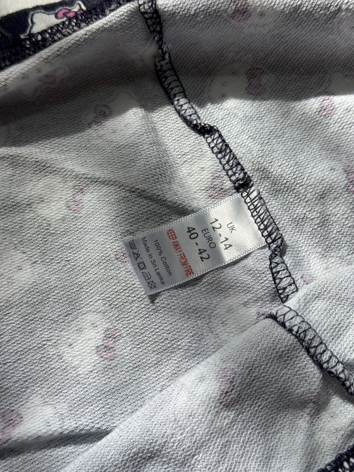 Cartoon Network VINTAGE HELLO KITTY MONOGRAM 2000s ANIMA PANTS Size 30" / US 8 / IT 44 - 3 Thumbnail