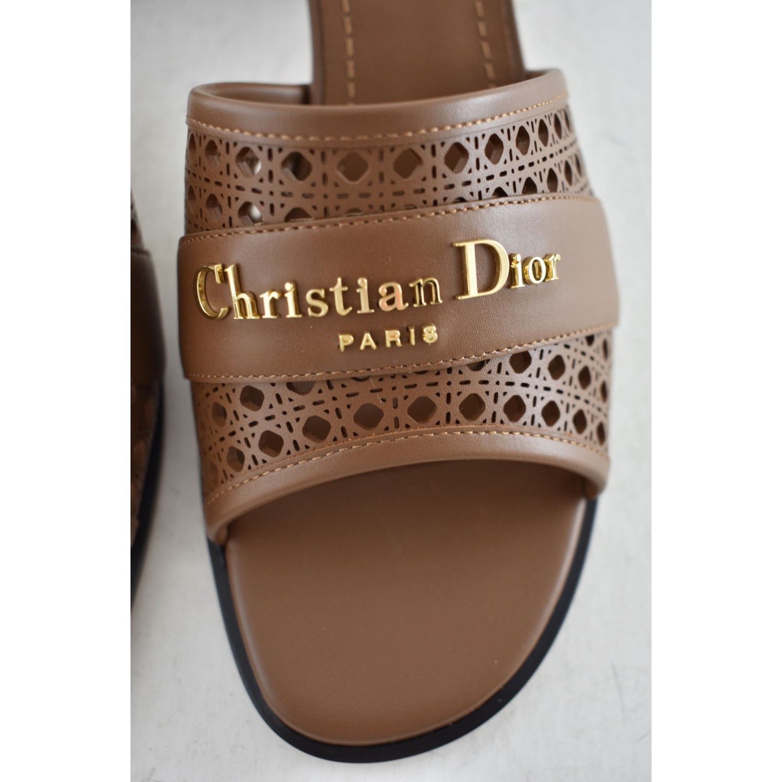 Dior Dior D-Lane Down Town Brown Leather Slide Heel Sandal 39 Size US 9 / IT 39 - 12 Thumbnail