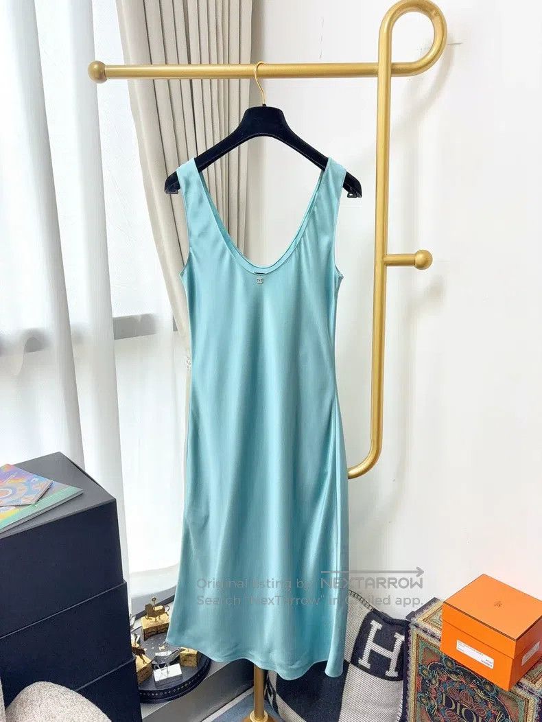 Chanel Chanel 23P high-end handicraft workshop lake blue silk sle Size S / US 4 / IT 40 - 2 Thumbnail