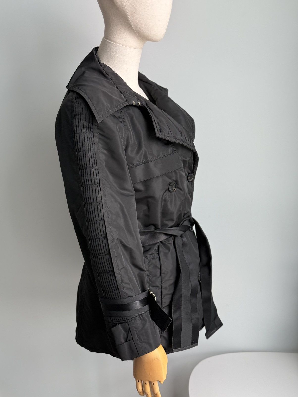 Gucci GUCCI By Tom Ford Era FW 2001 Fur Rabbit Coat Belted Size M / US 6-8 / IT 42-44 - 10 Thumbnail