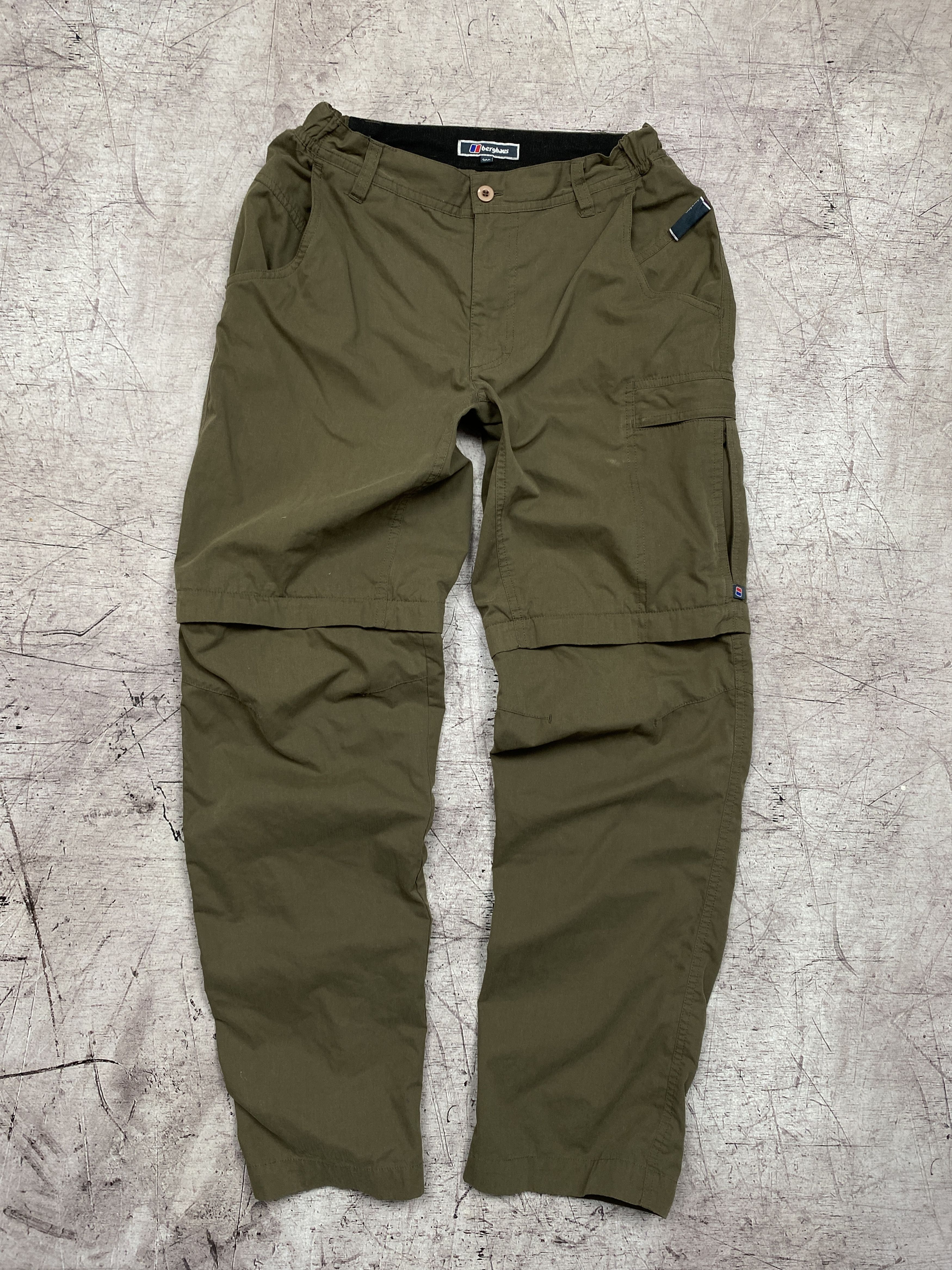 Berghaus × Vintage Berghaus Odyssey Vintage Mens Outdoor Cargo Pants Shorts Size US 30 / EU 46 - 1 Thumbnail