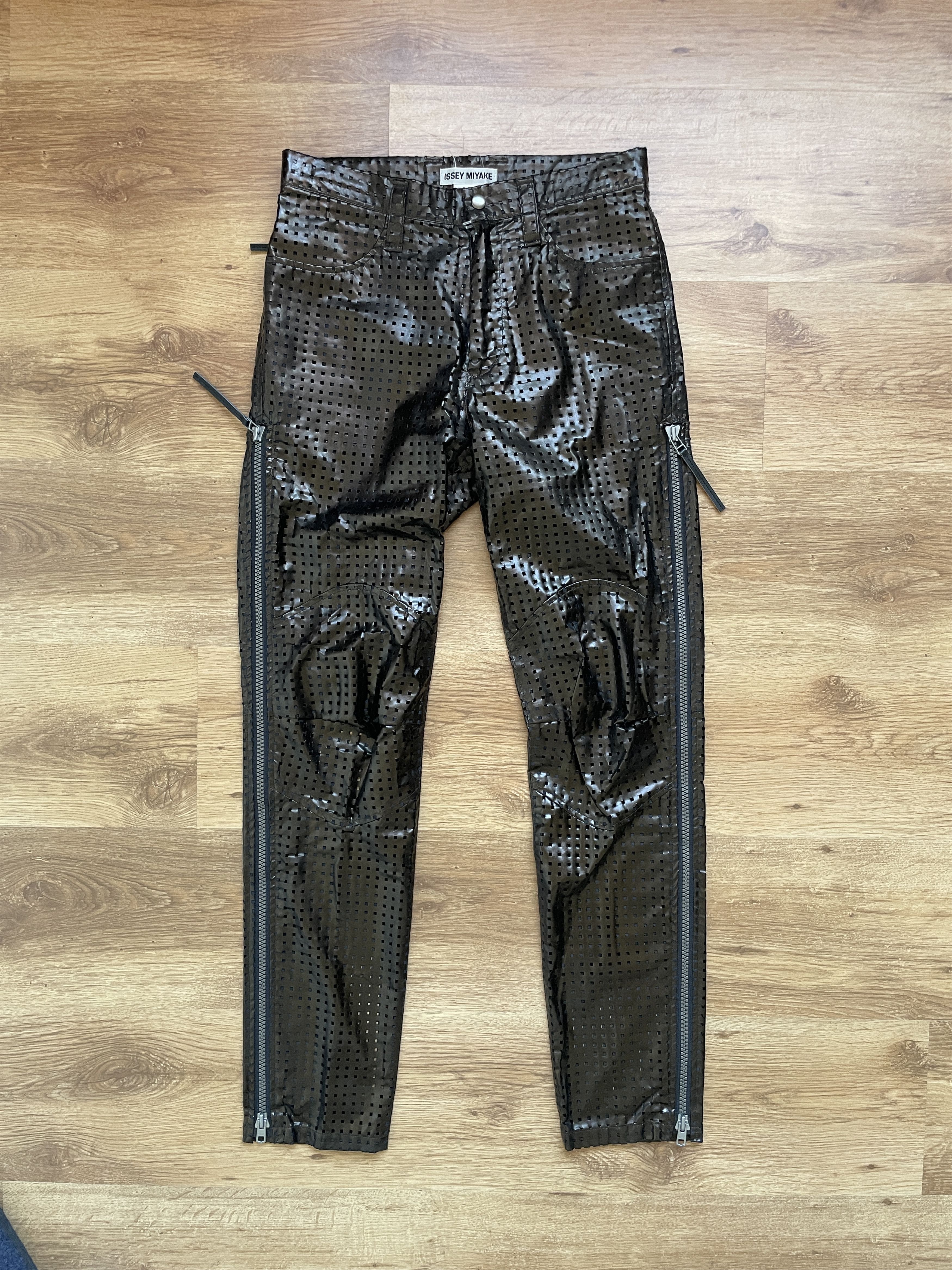 Issey Miyake Issey Miyake S/S 1996 Womens Vinyl Perforated Zip Pants Size 30" / US 8 / IT 44 - 4 Thumbnail