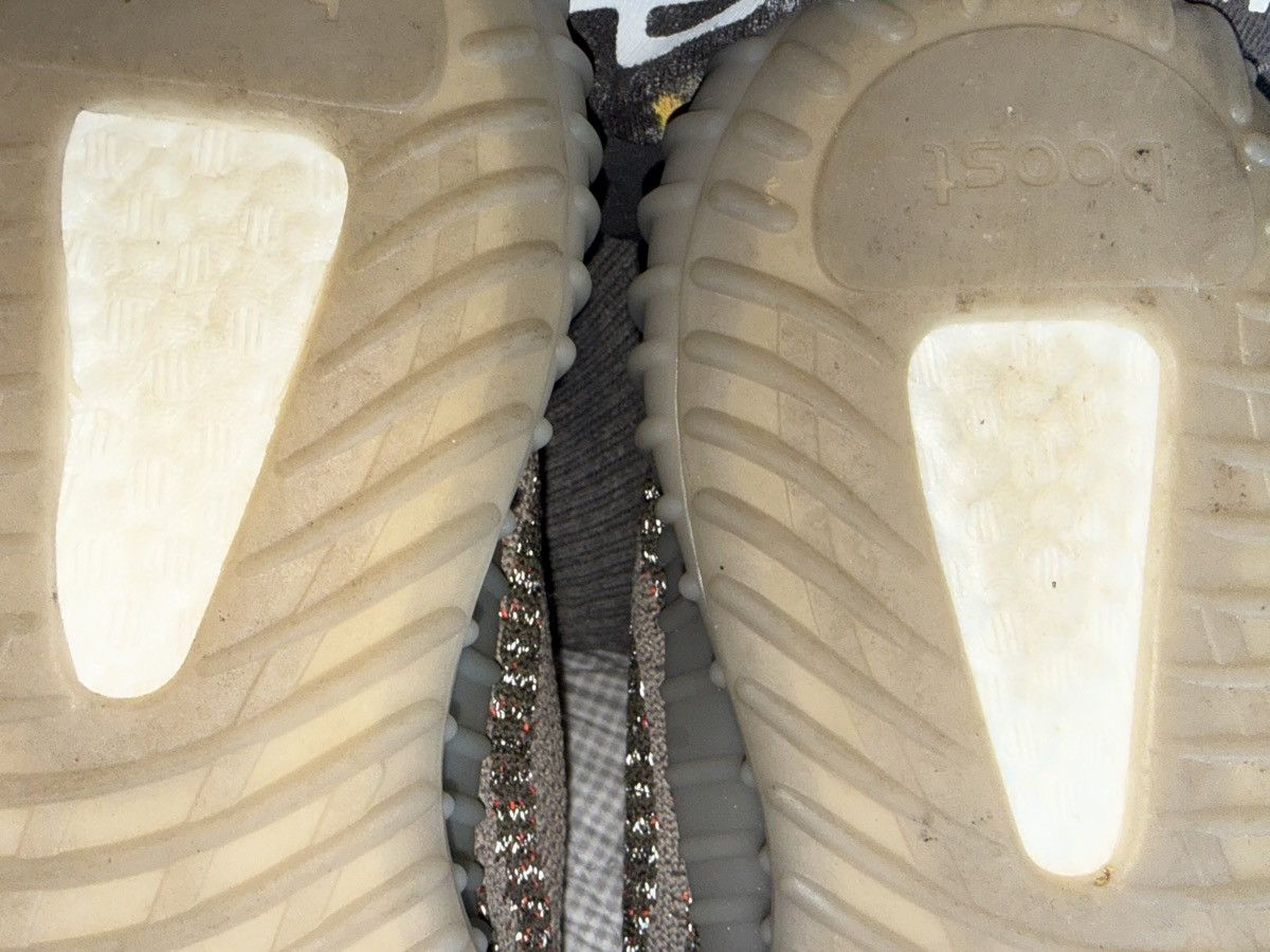 Yeezy Adidas Yeezy Boost 350 V2 ‘ Beluga Reflective ’ Size US 9 / EU 42 - 7 Thumbnail