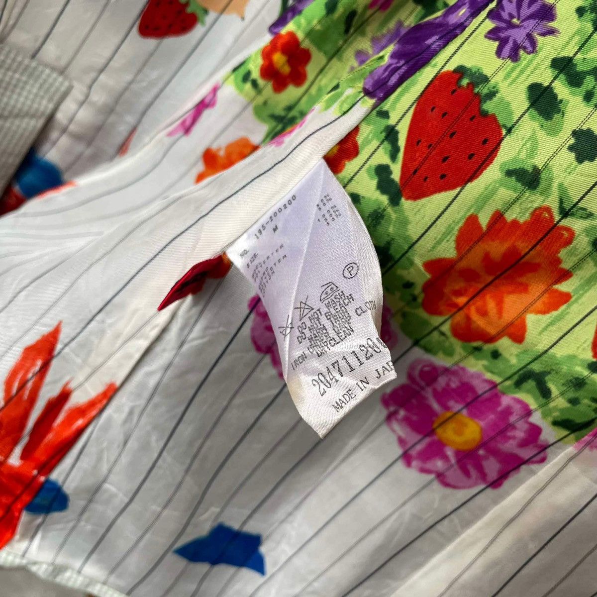 20471120 × Japanese Brand Ss99 20471120 Secret Flower Garden Blazer Size 36R - 9 Thumbnail